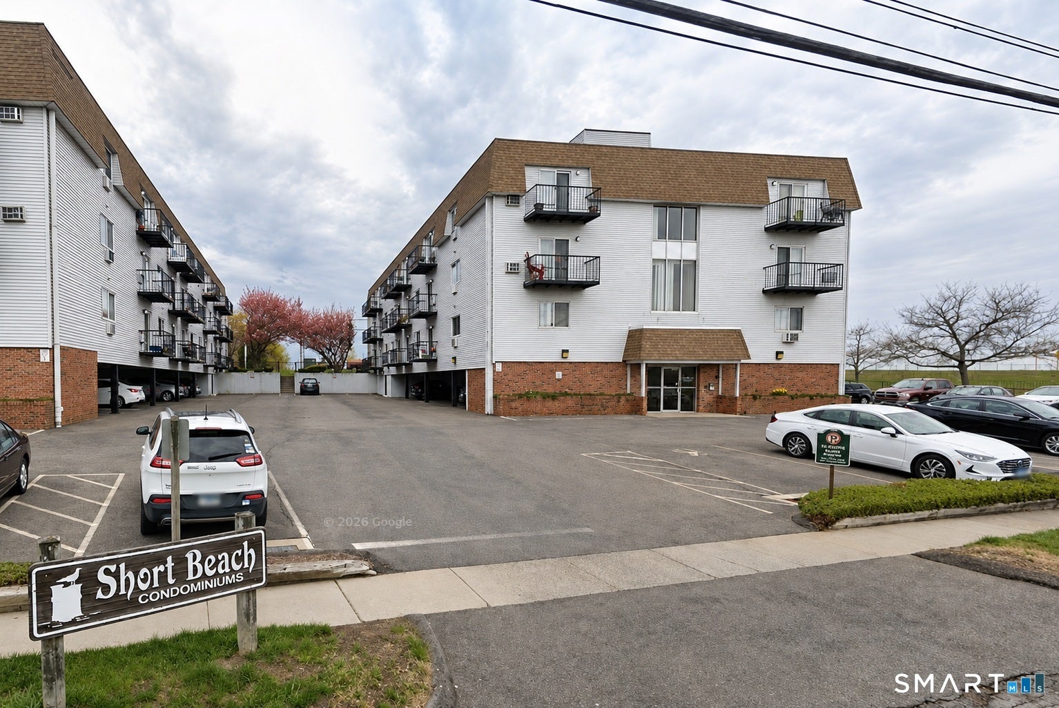 115 Short Beach Road 104 — photo