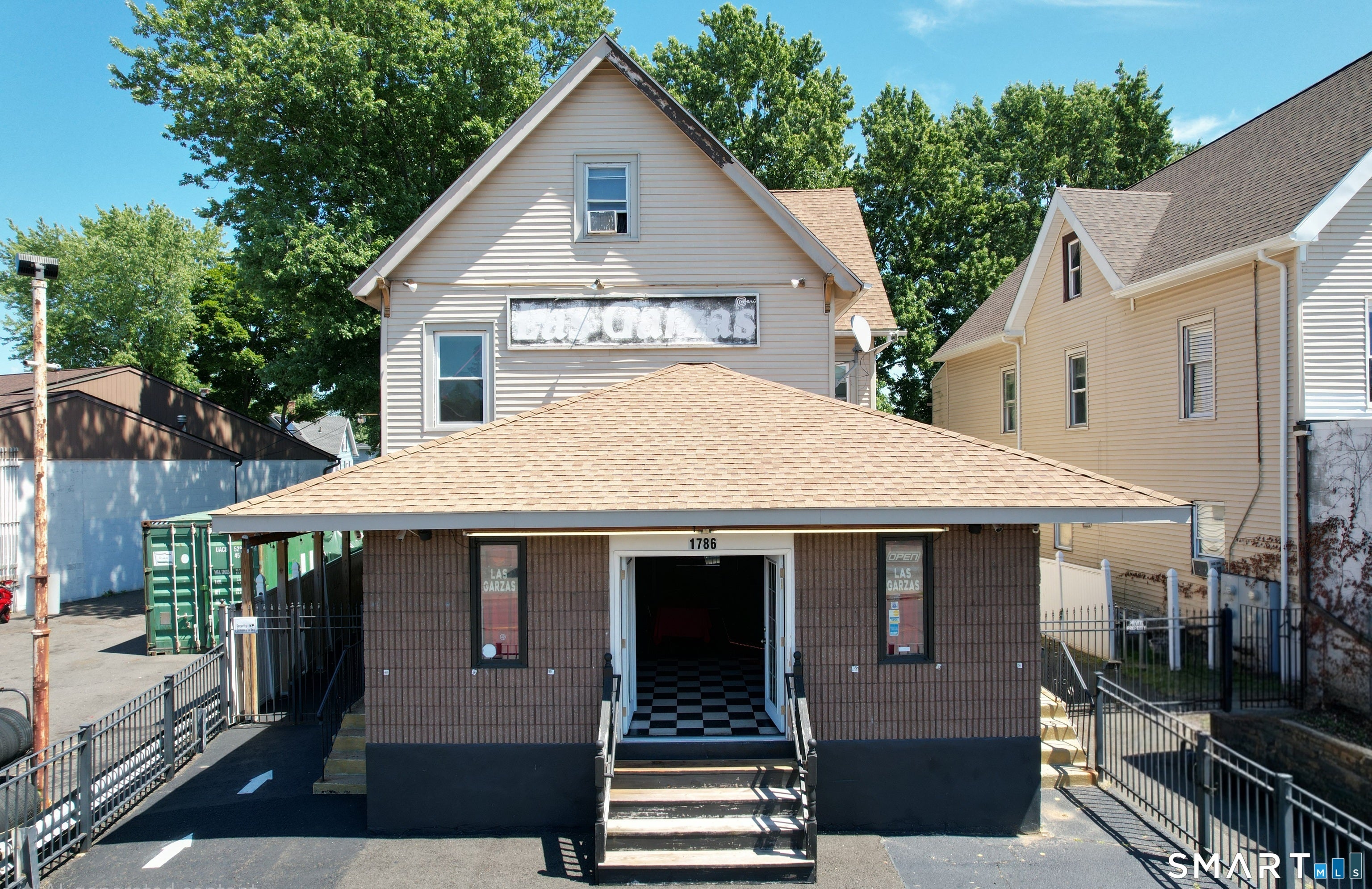 1784-1786 Broad Street — photo
