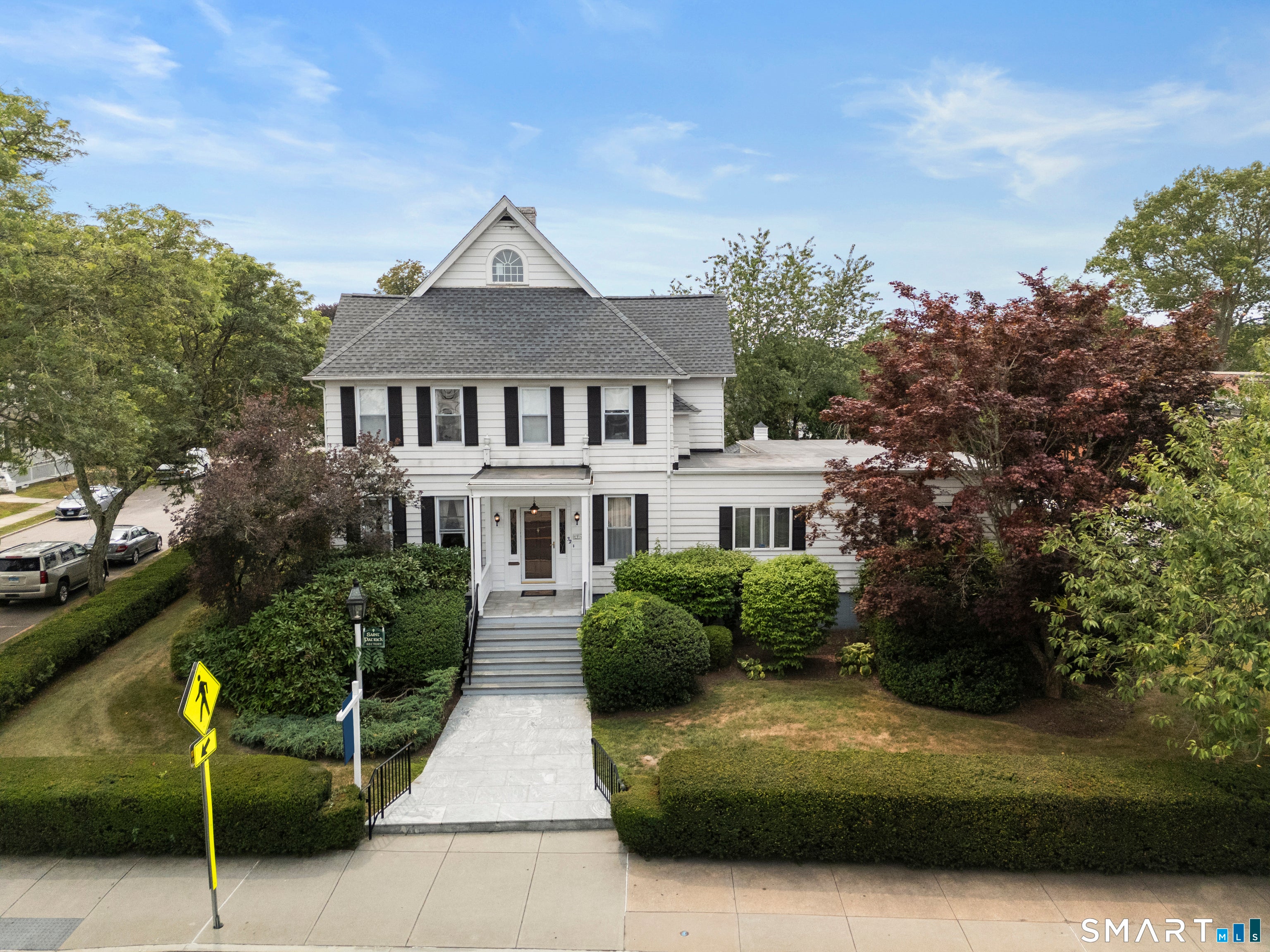 32 East Main Street — photo