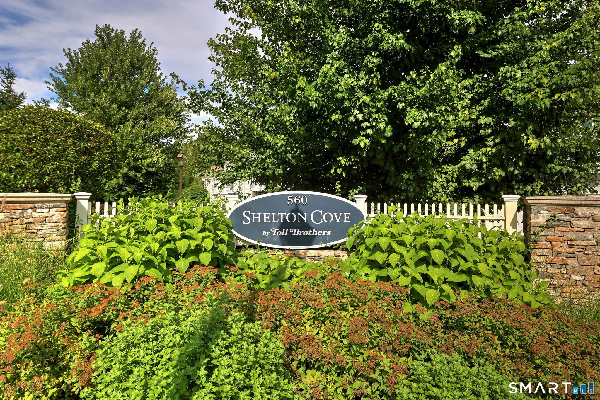560 River Road 30 — photo