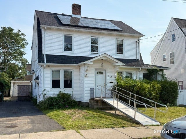 76 Waverly Place — photo