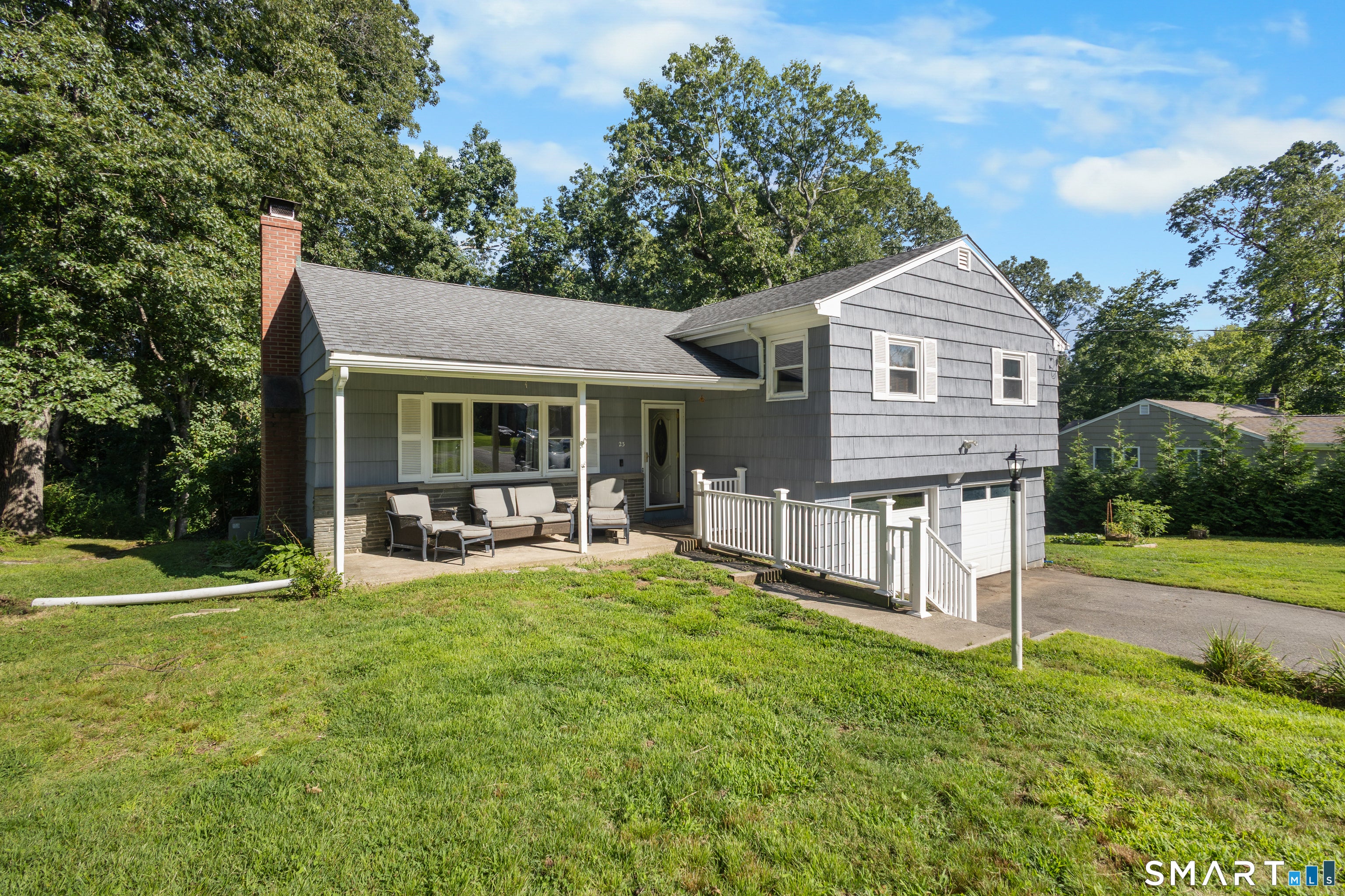 23 Dogwood Drive — photo