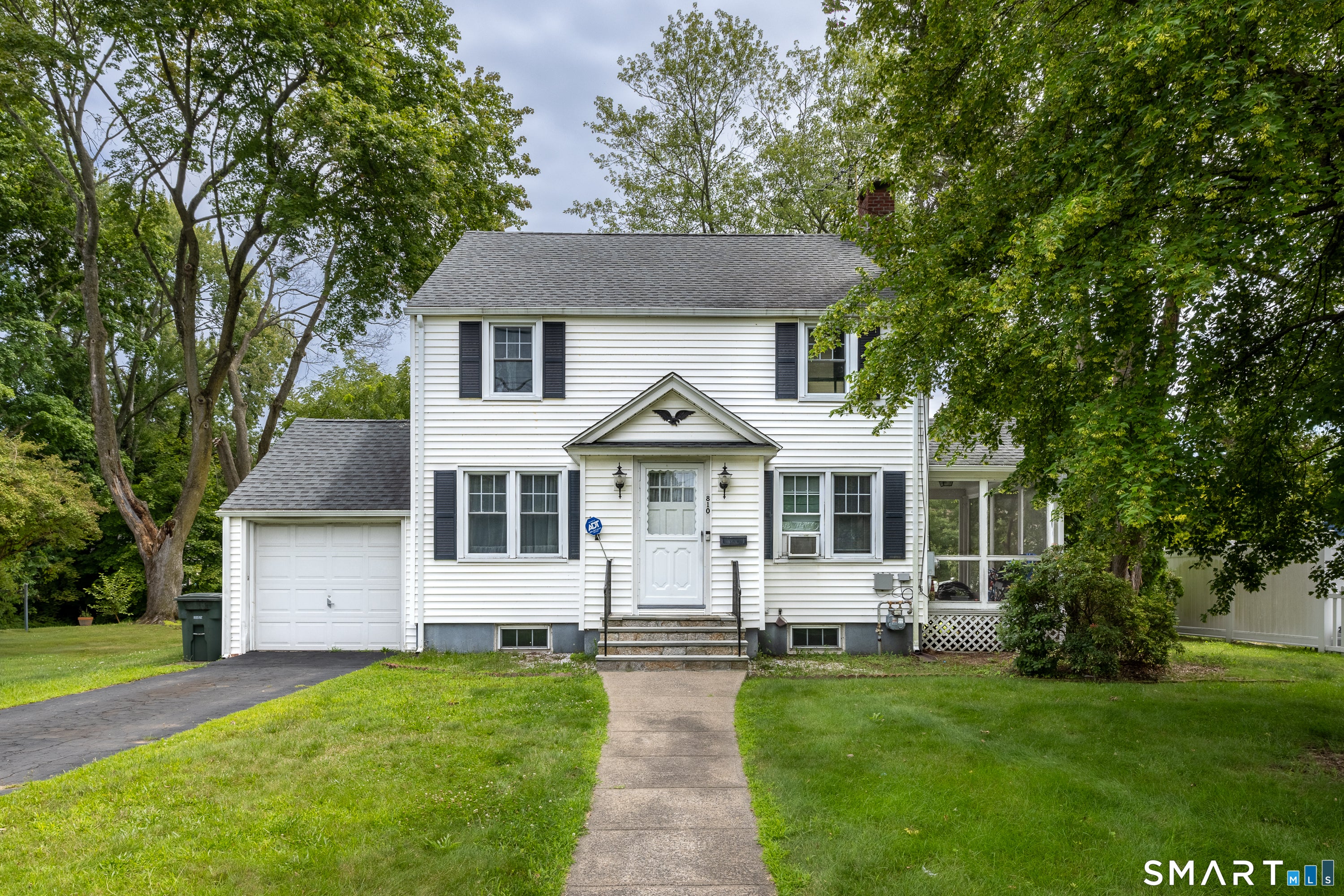 810 Huntington Turnpike — photo
