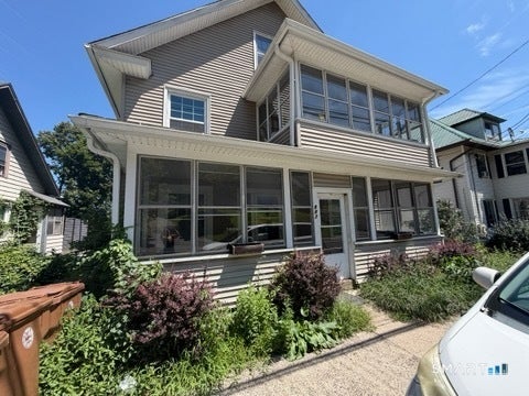 887 Howe Avenue 3 — photo