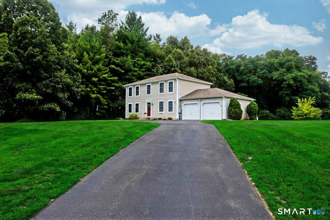 31 Broadleaf Circle — photo