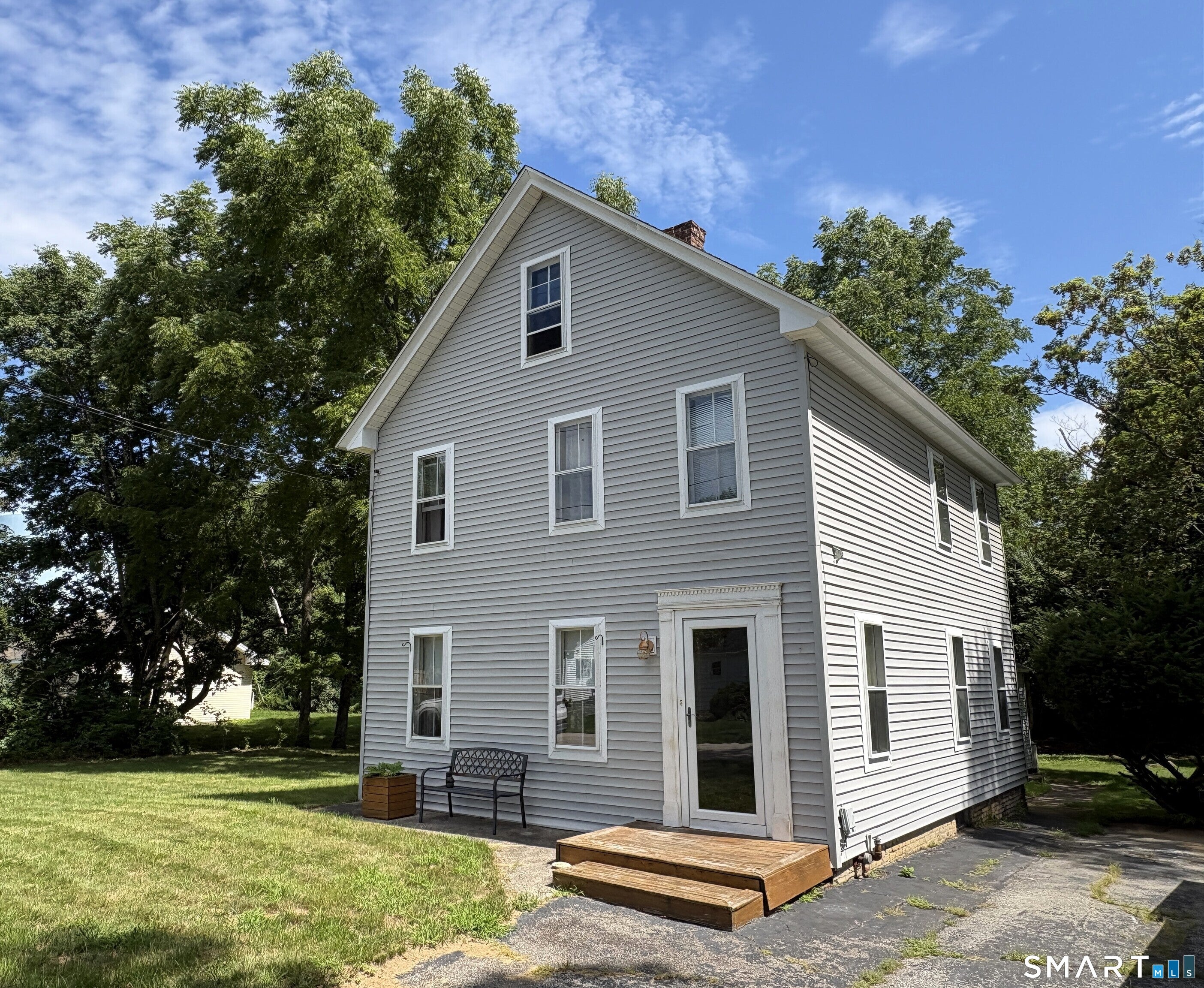 63 Elmwood Heights — photo
