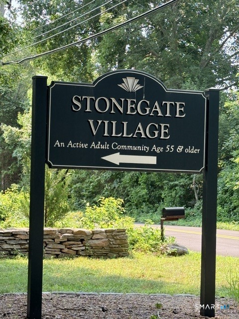 24 Cliff Road, Ledyard, CT 06339 — photo 2