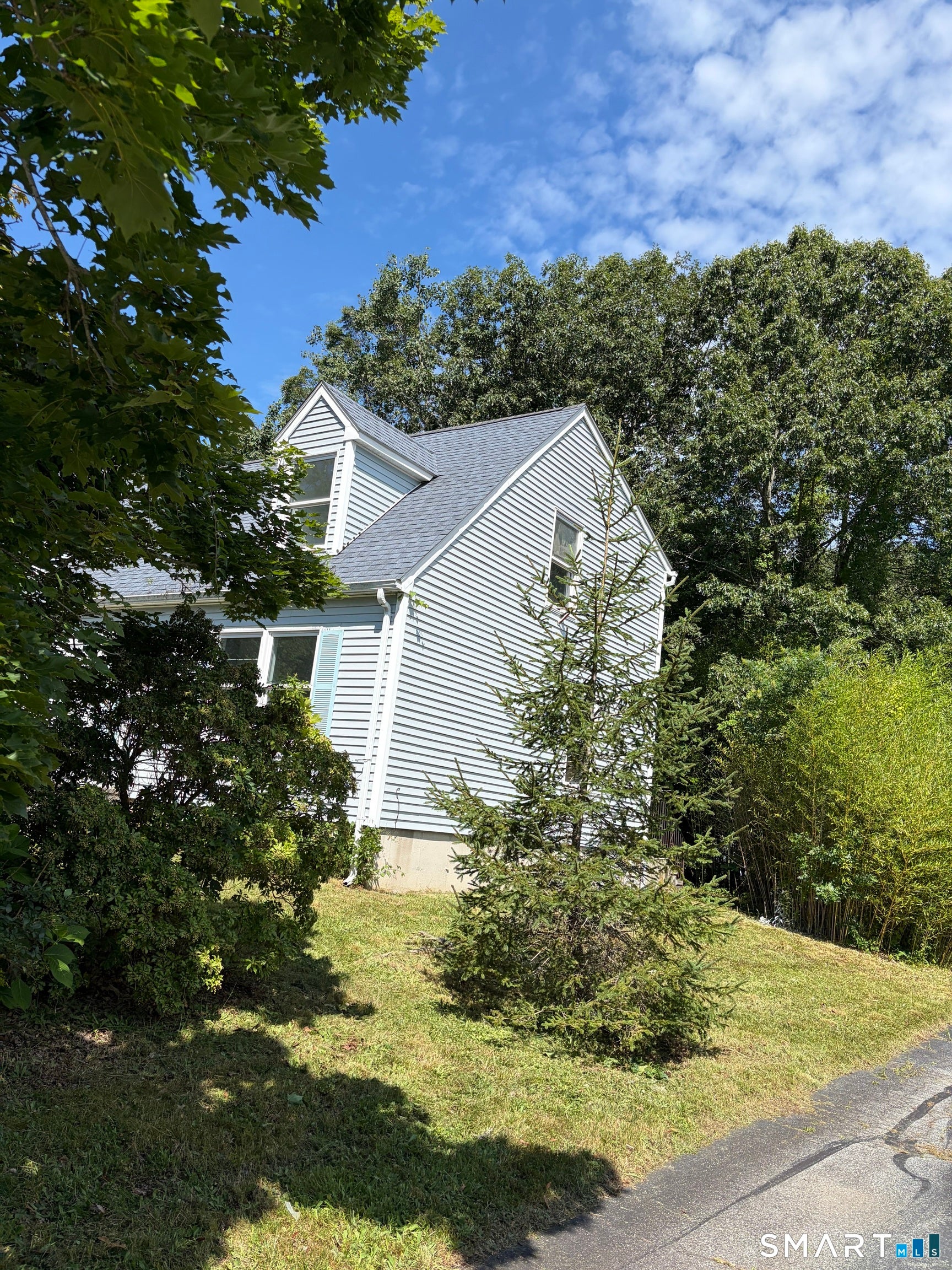106 Deerfield Ridge Drive — photo