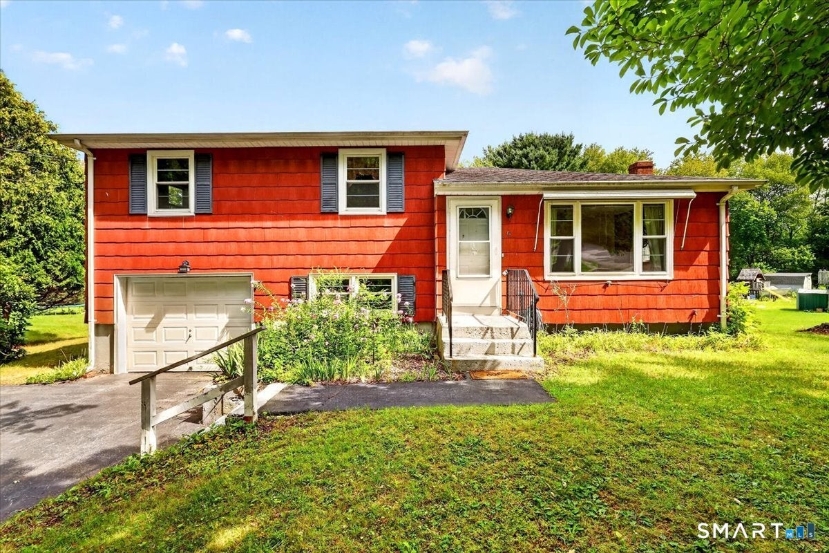 6 Sunset Avenue, Ledyard, CT 06339 — photo 2