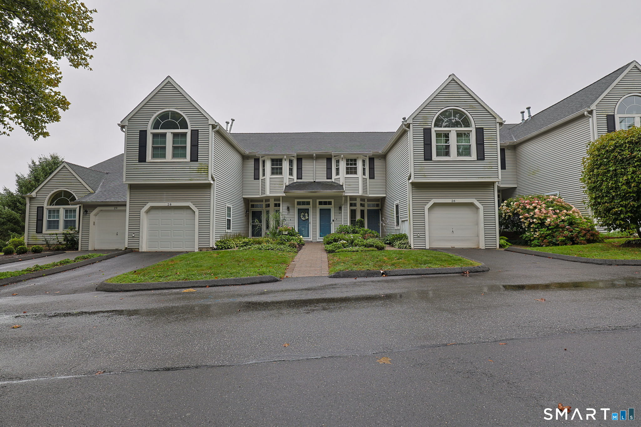 25 Rivendell Drive 25 — photo
