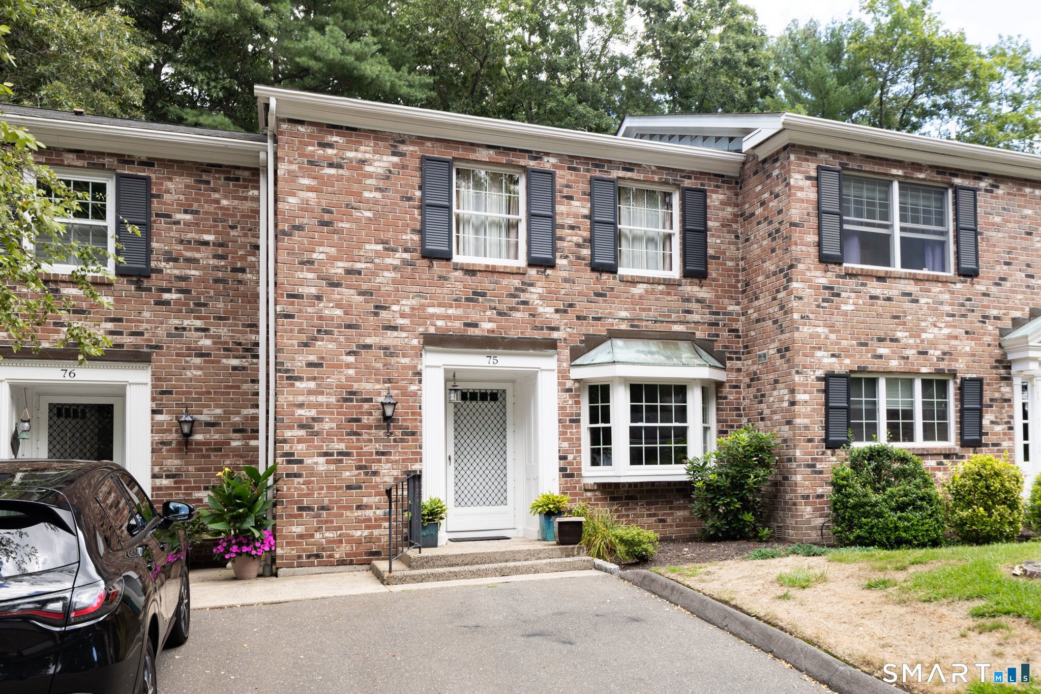 75 Tunxis Village 75 — photo