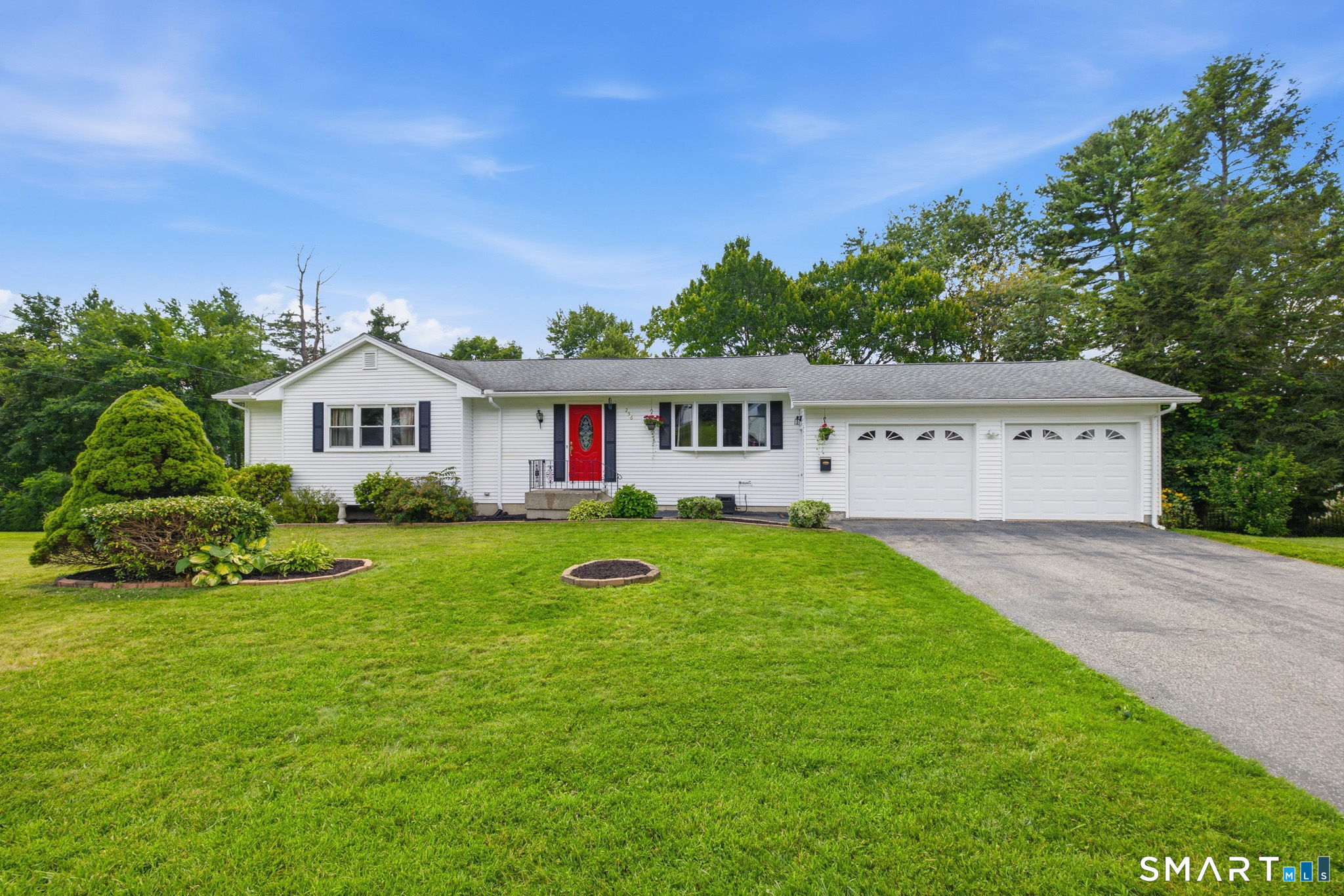 256 Fairlawn Drive — photo