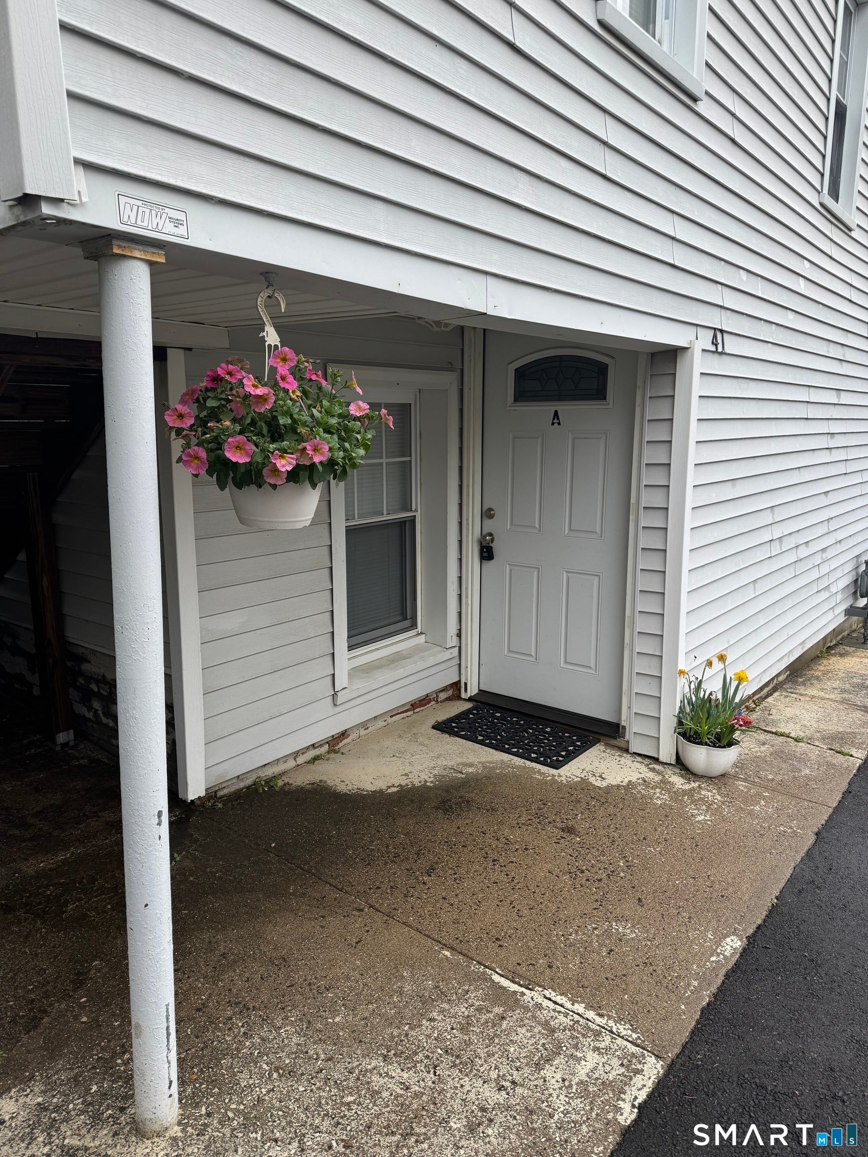 41 Hubbard Place a — photo