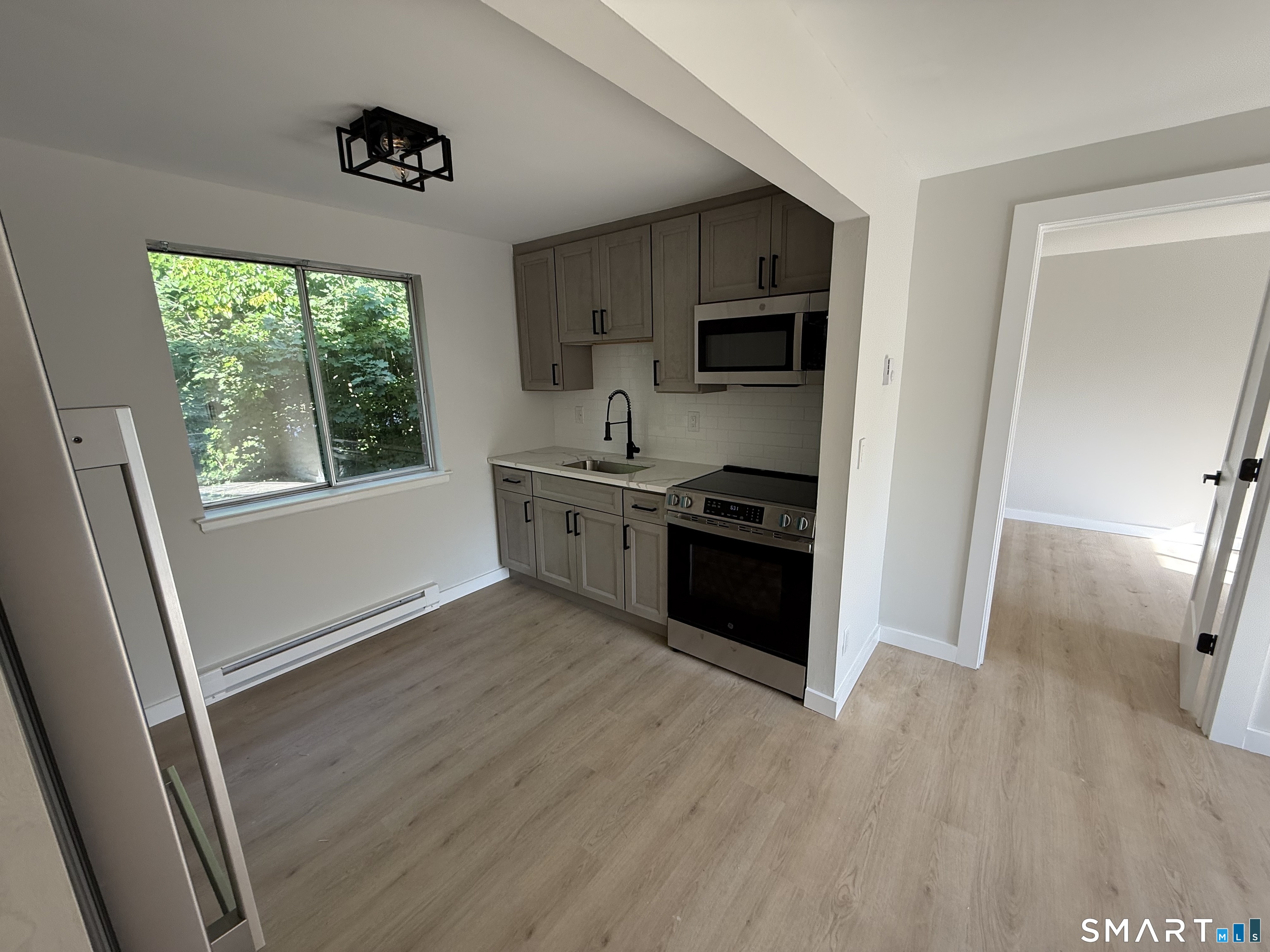 Home in Plainville, CT 06062 — photo 2