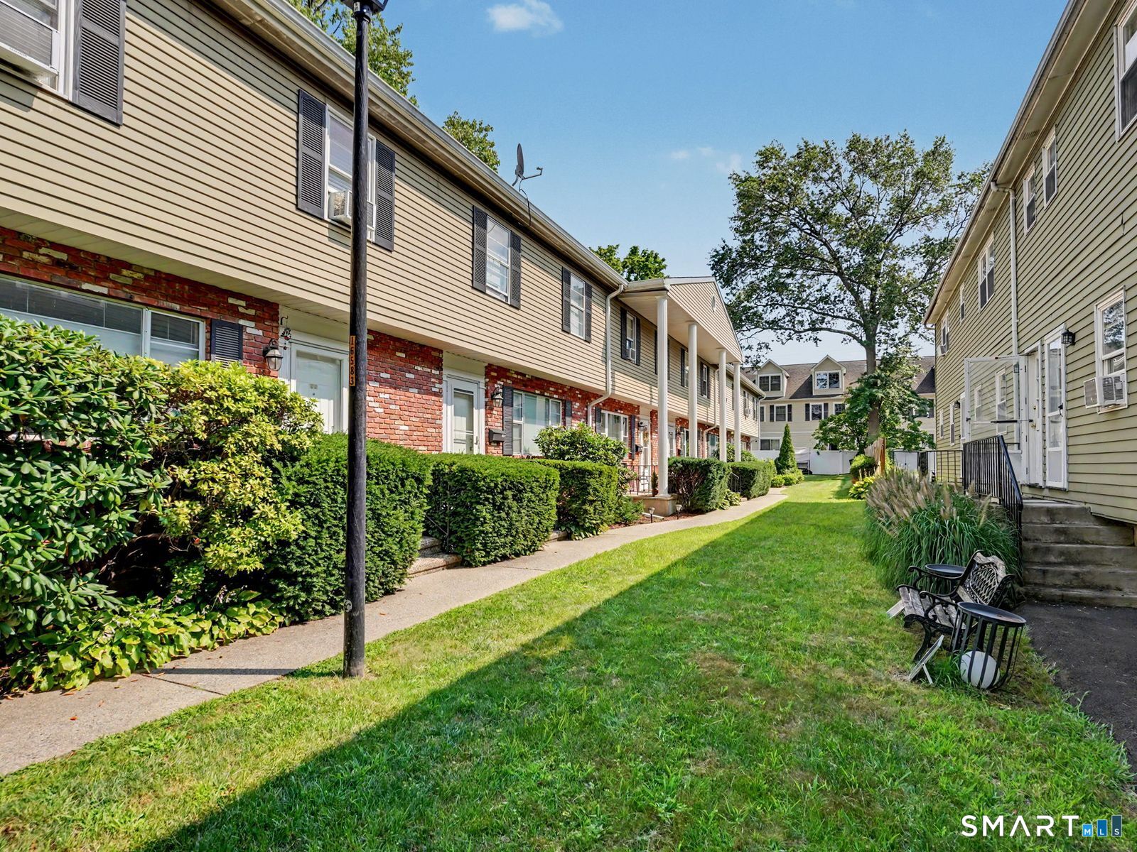 63 Maple Tree Avenue B — photo