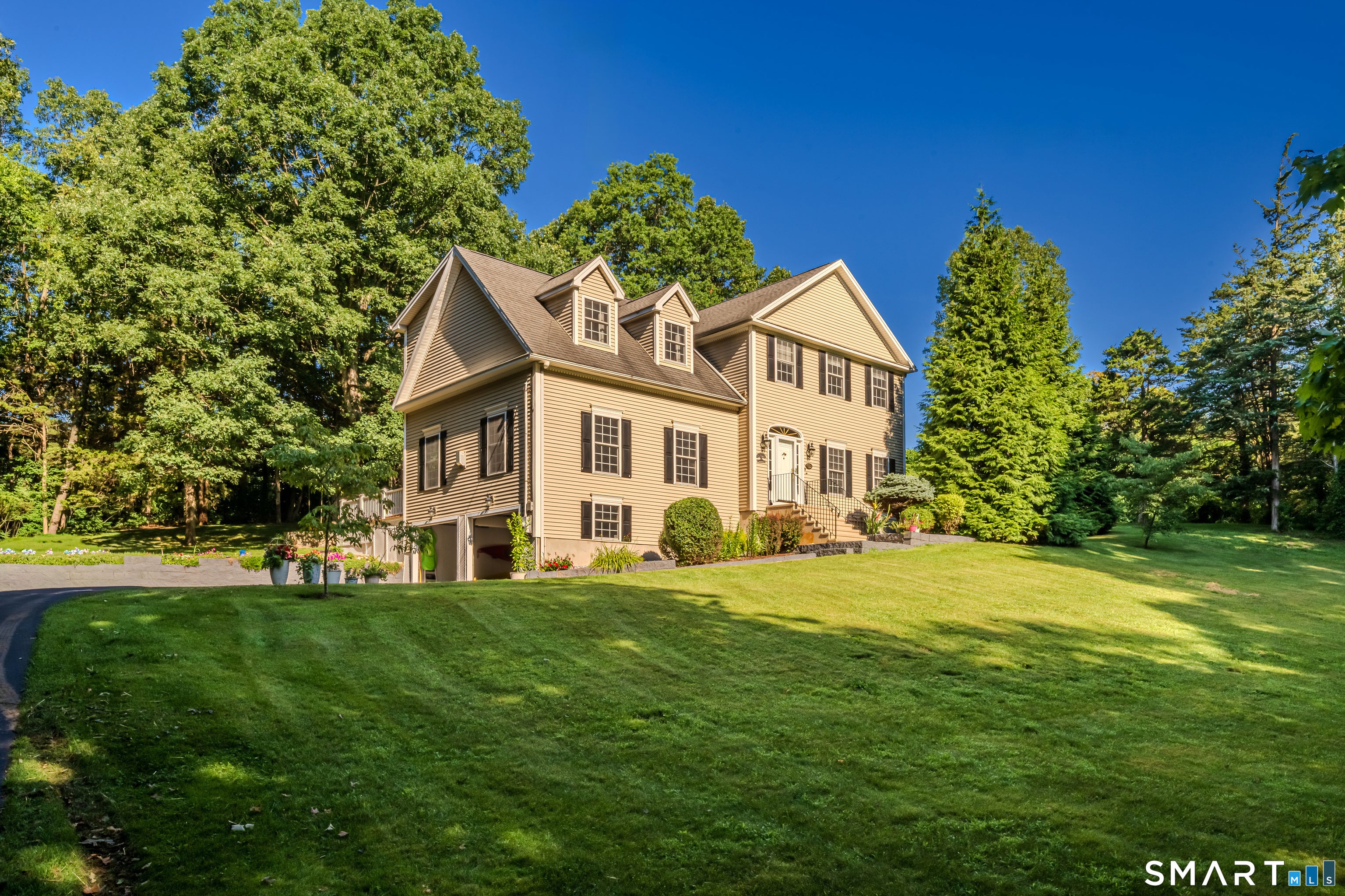 65 West Dayton Hill Road — photo
