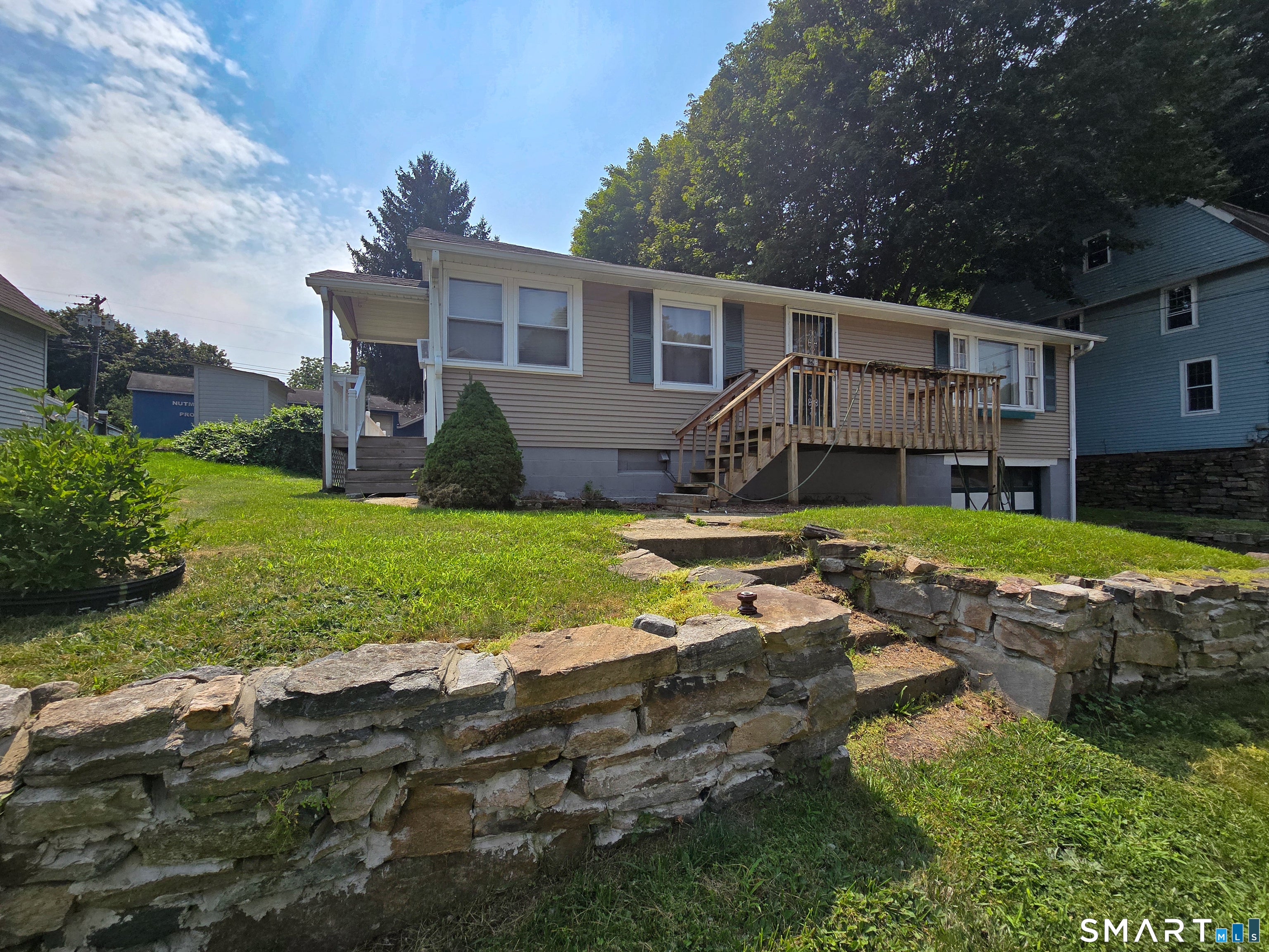 129 Route 2a — photo