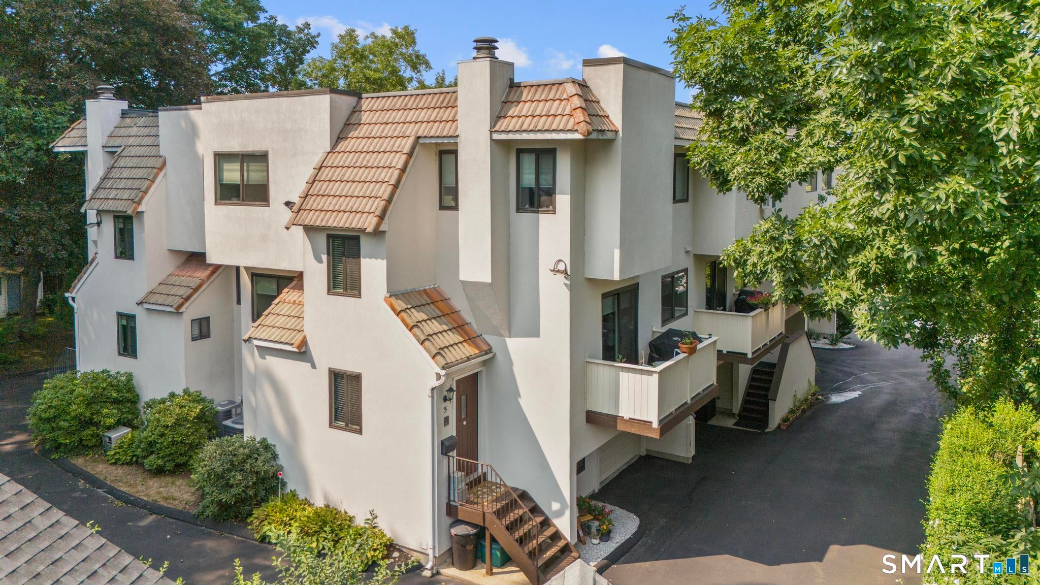 40 Riverside Avenue 4 — photo
