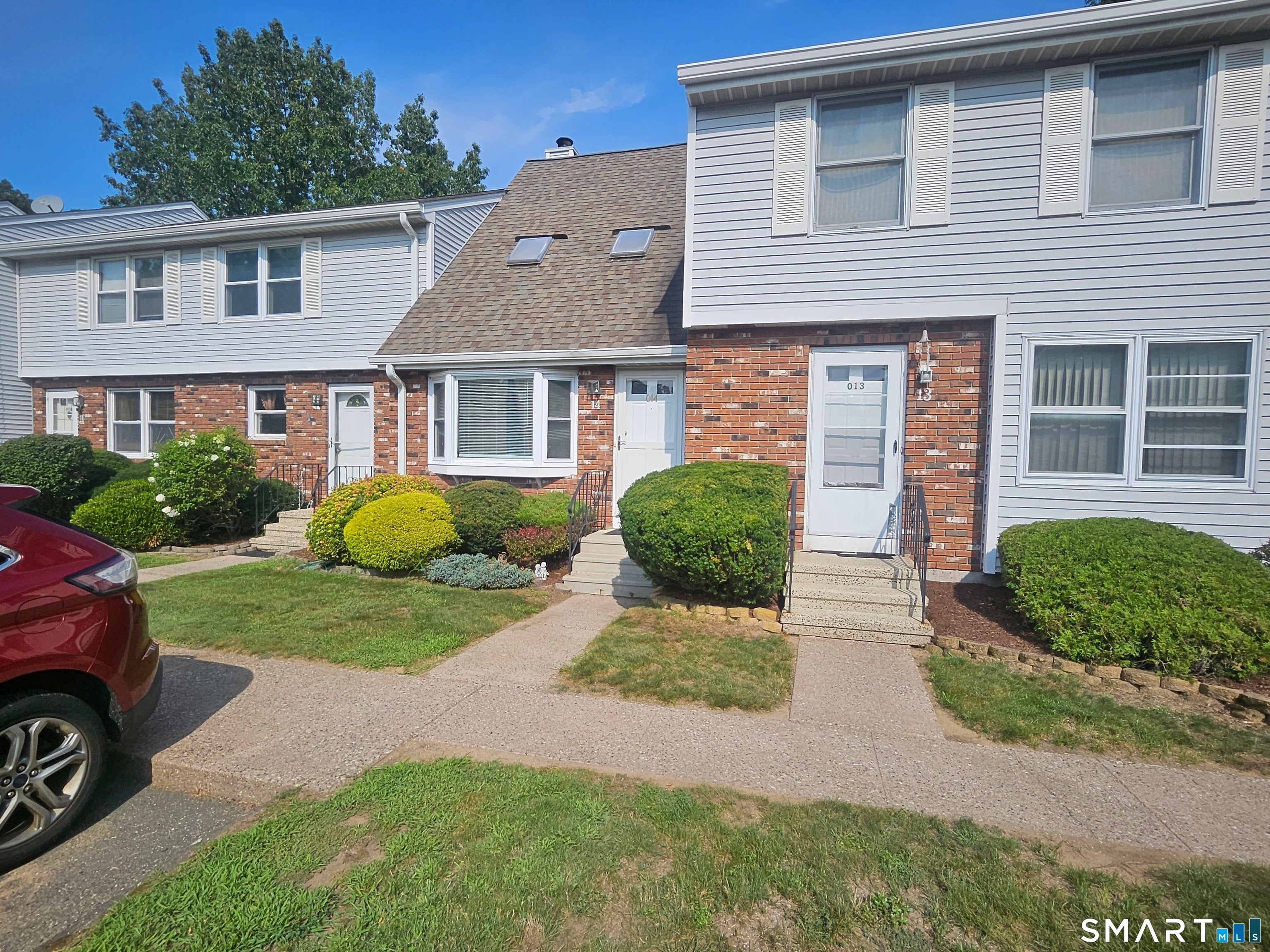 14 Saint Marc Circle O (Village O) — photo