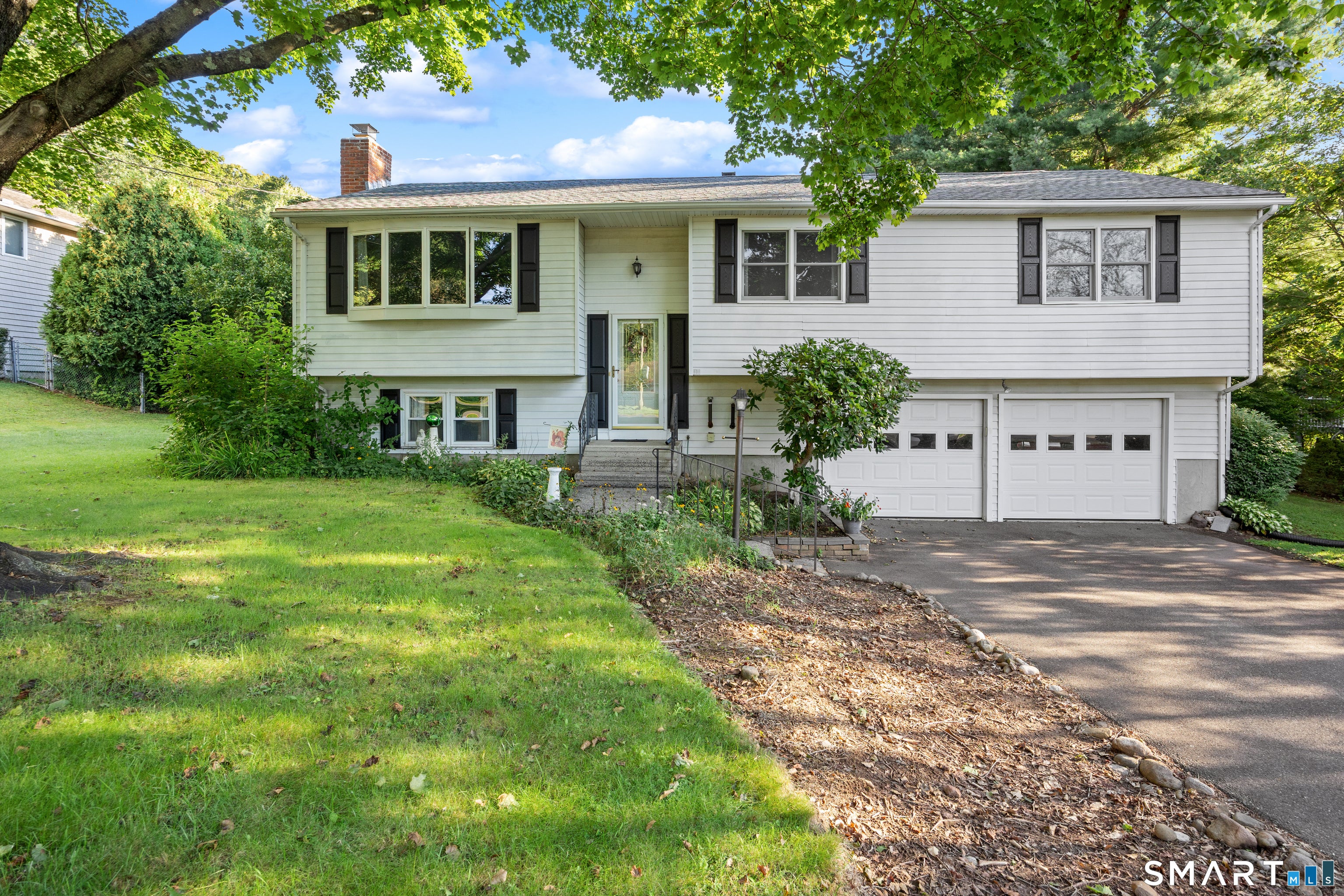 33 Four Rod Road — photo