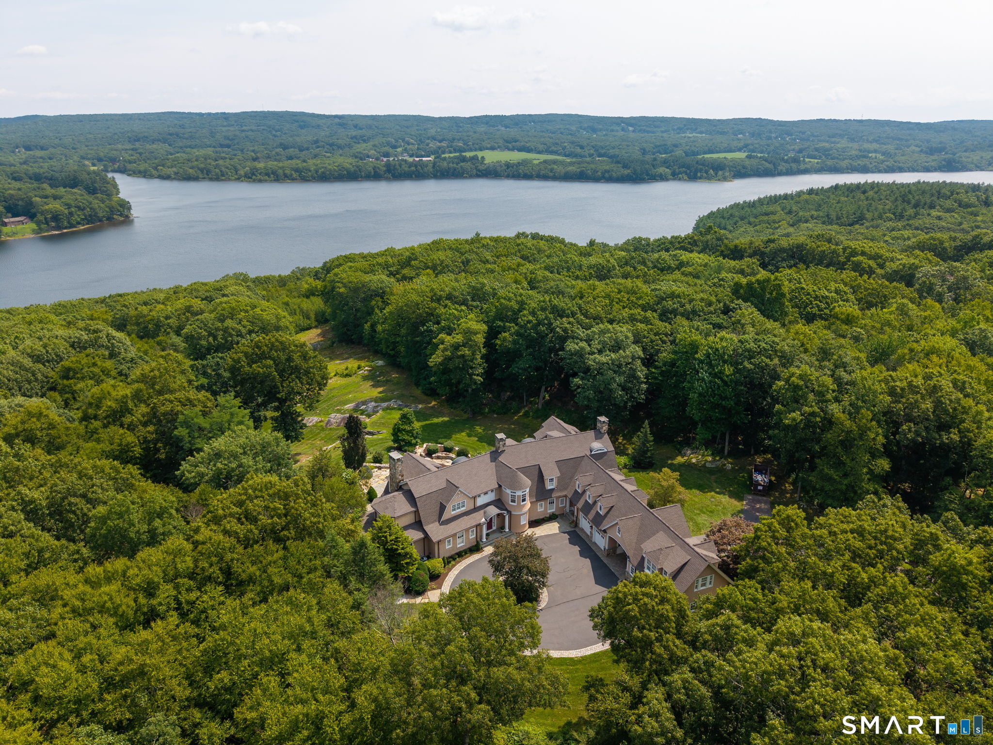 5 Viewpoint Lane — photo