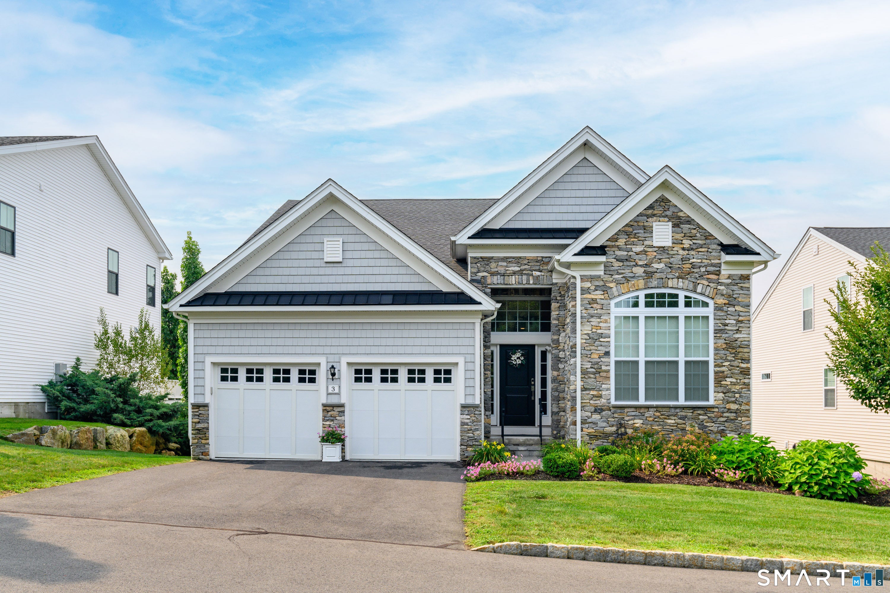 3 Enclave Circle 3 — photo