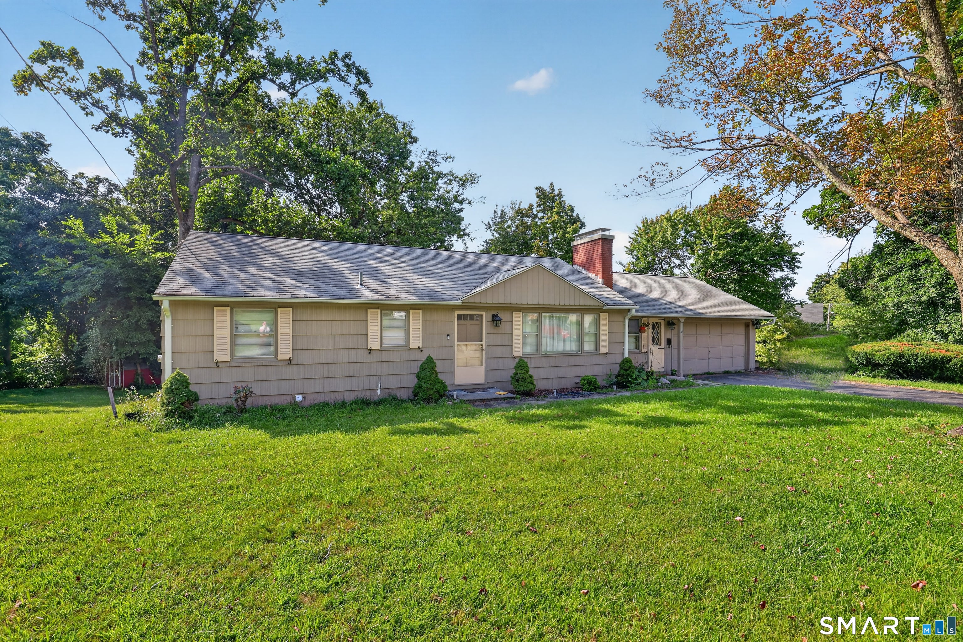 45 Crestwood Drive — photo