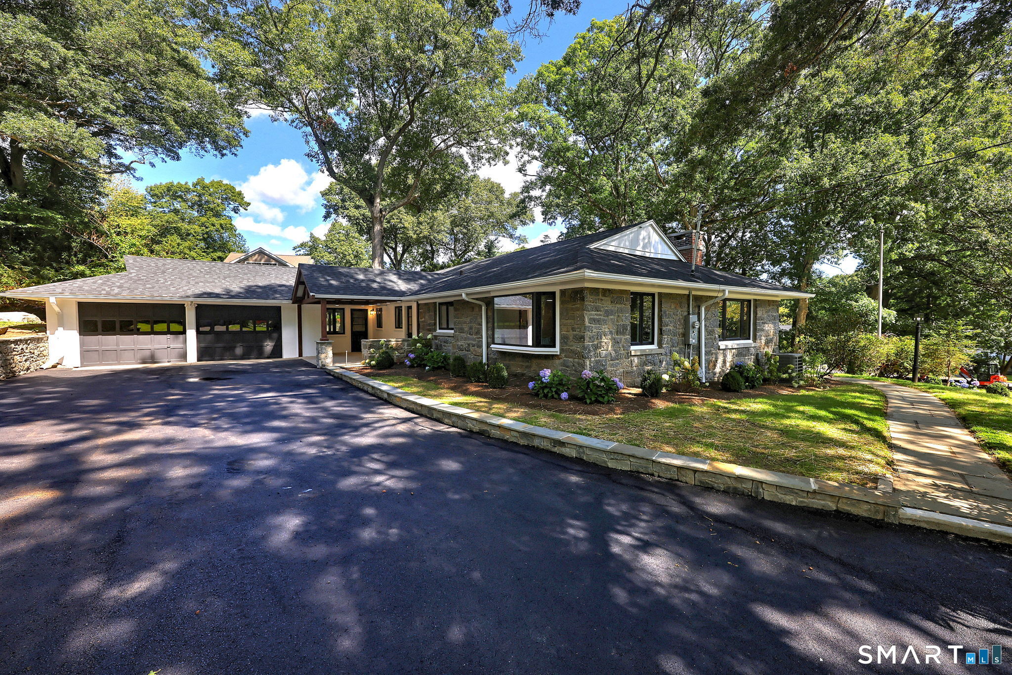 50 Oak Ridge Road — photo