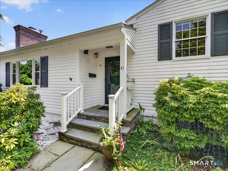 41 Island View Avenue — photo