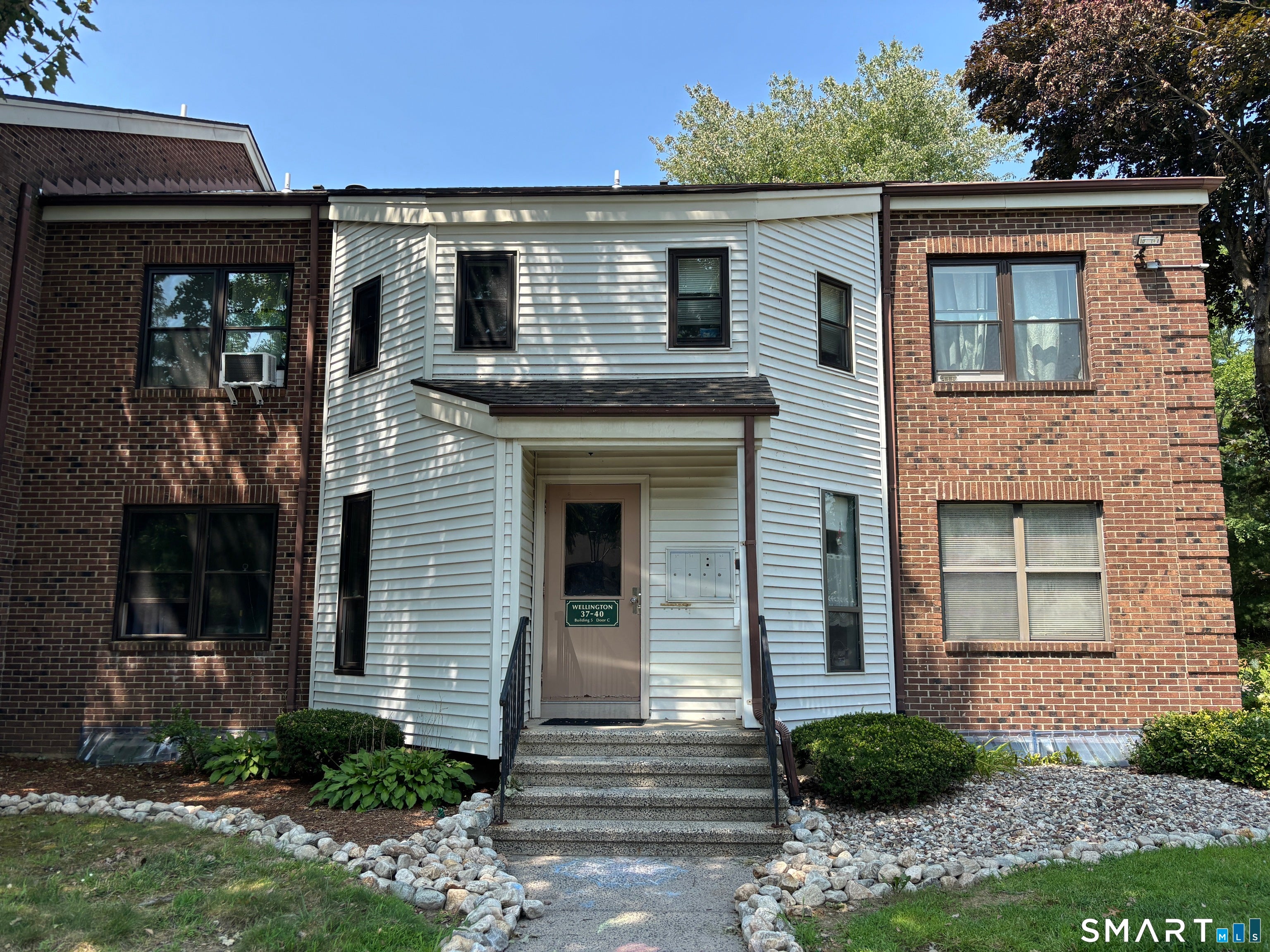 37 Wellington Drive 37 — photo