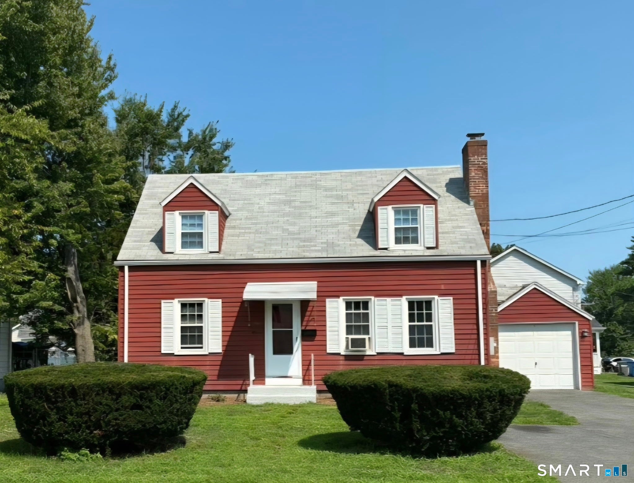 111 Woodland Street — photo