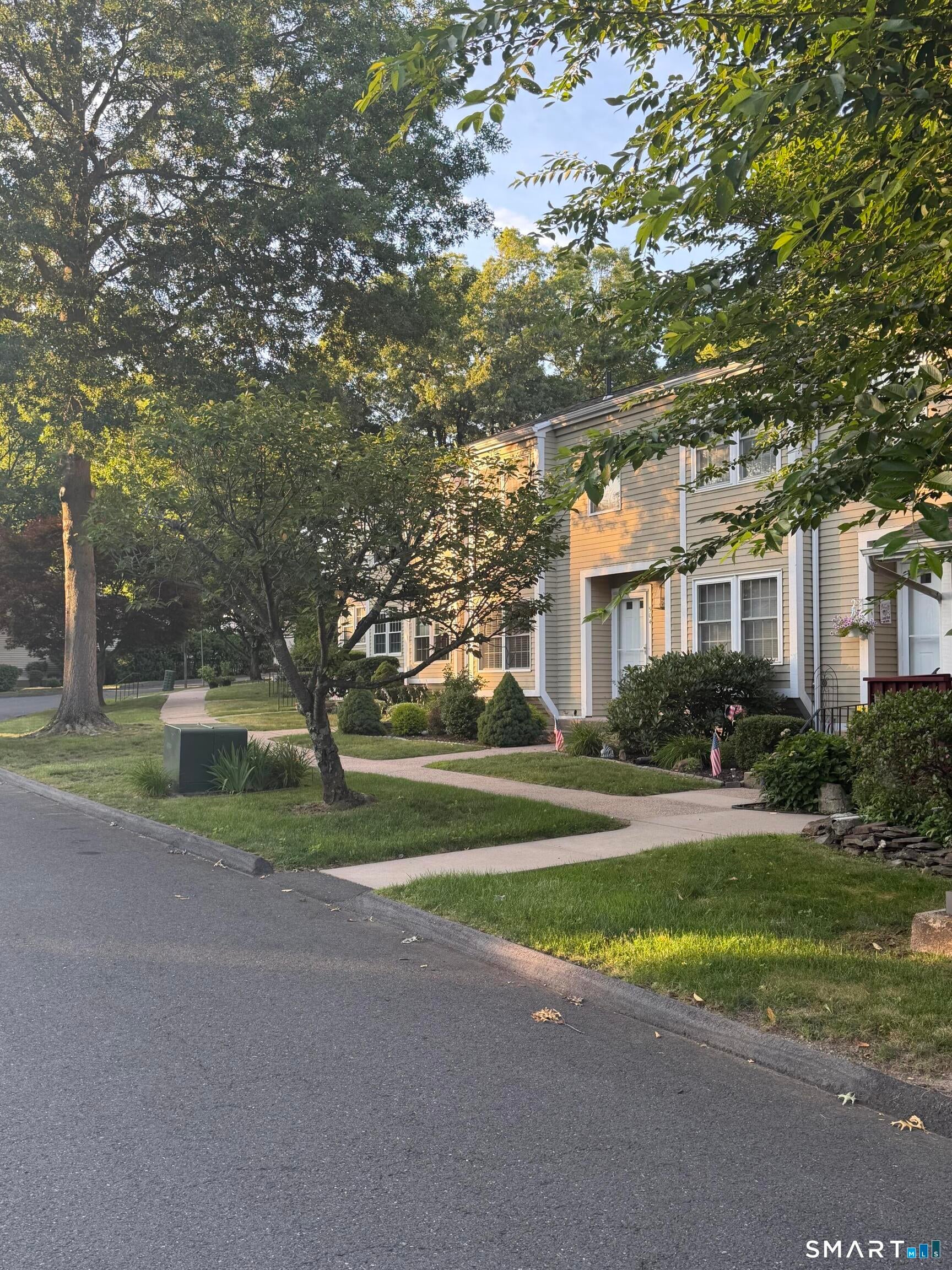 504 Carriage Drive 504 — photo