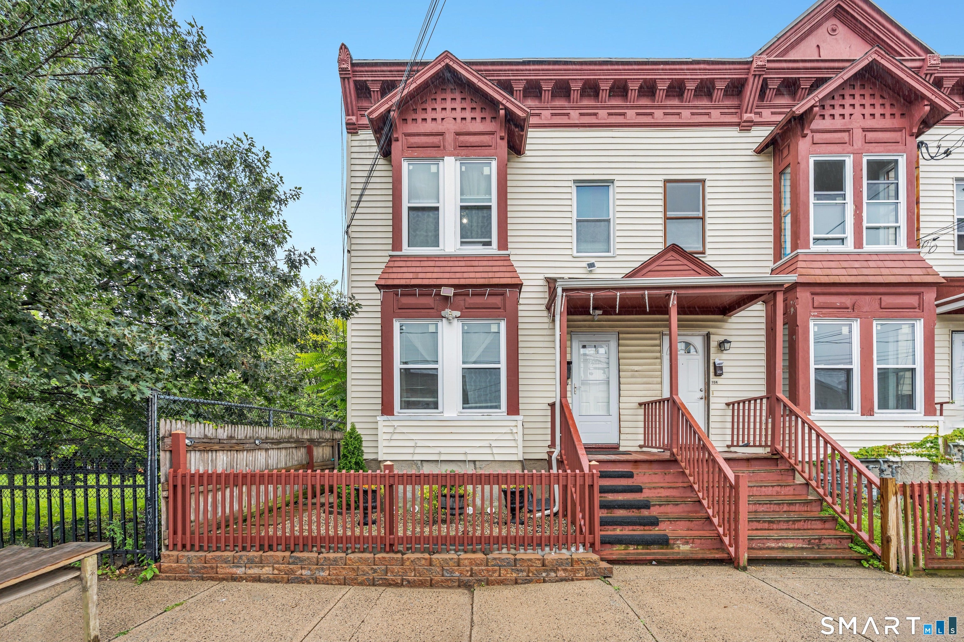 706 Maple Street 706 — photo