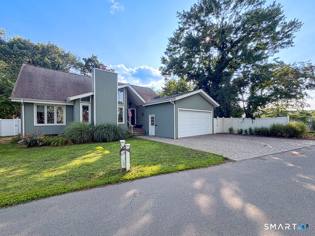 16 Highland Avenue — photo
