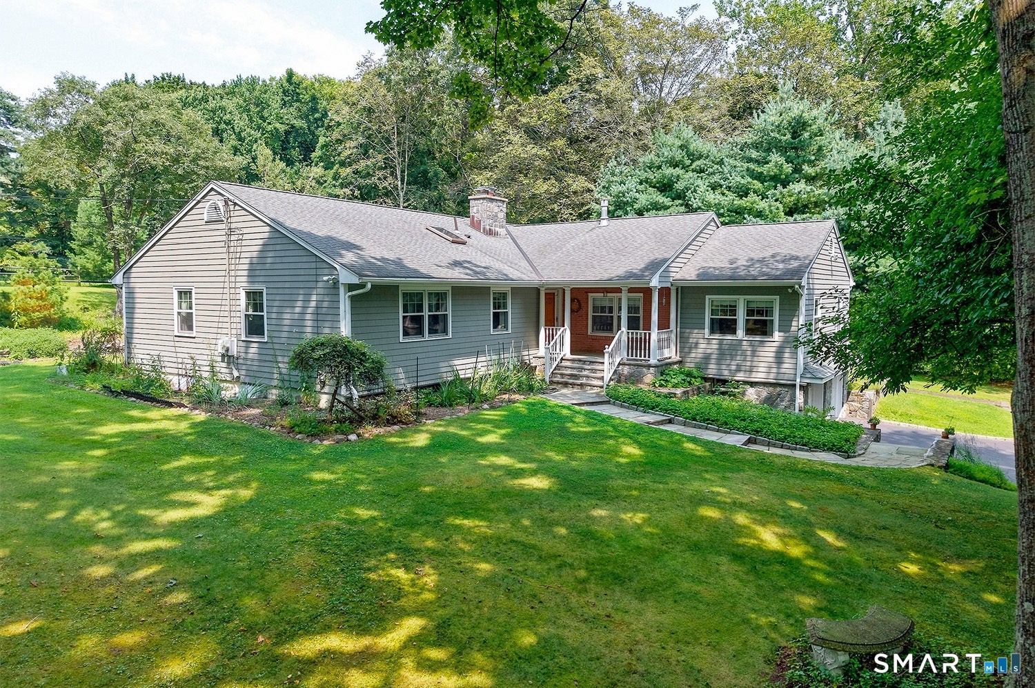 570 Burr Street — photo