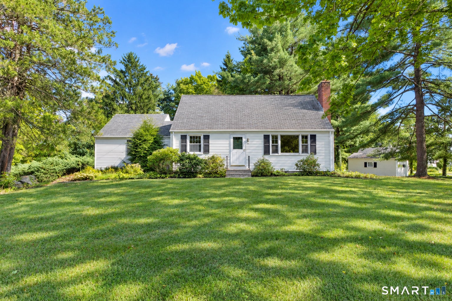19 Crestwood Circle — photo