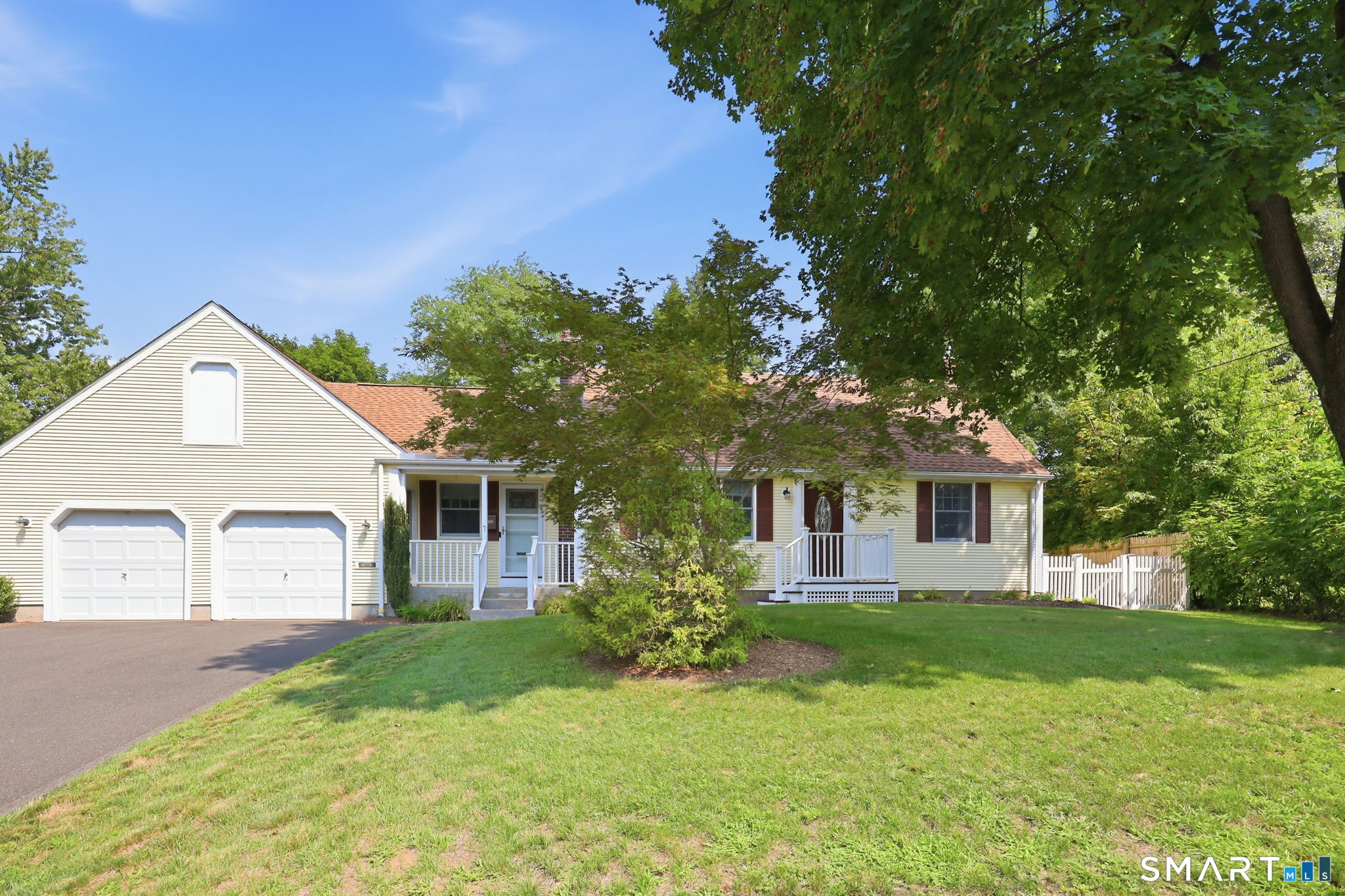 7 Play Road — photo