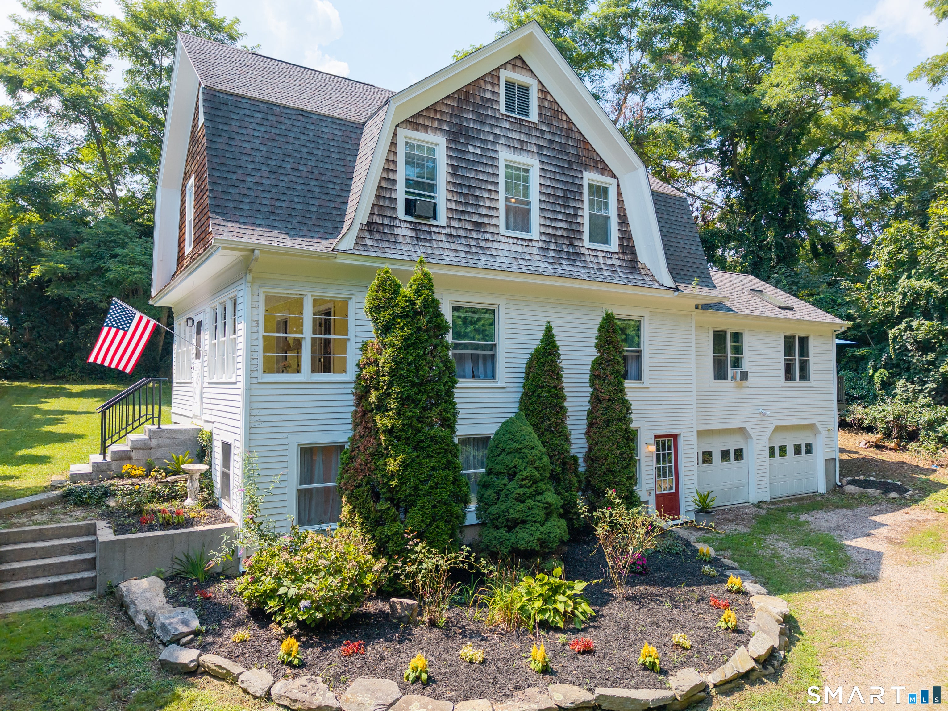 8-B Godfrey Street — photo