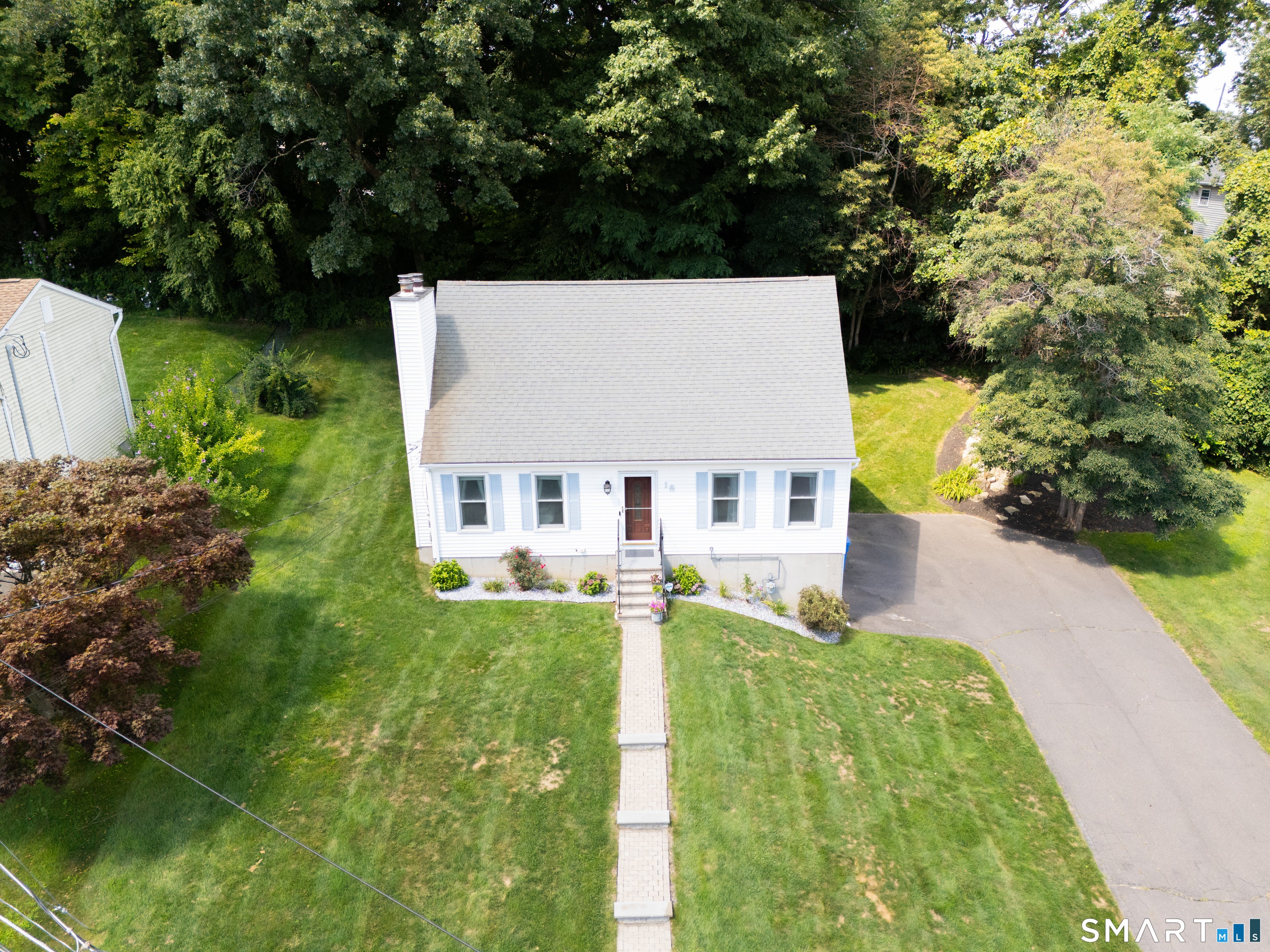 18 Kendall Circle — photo