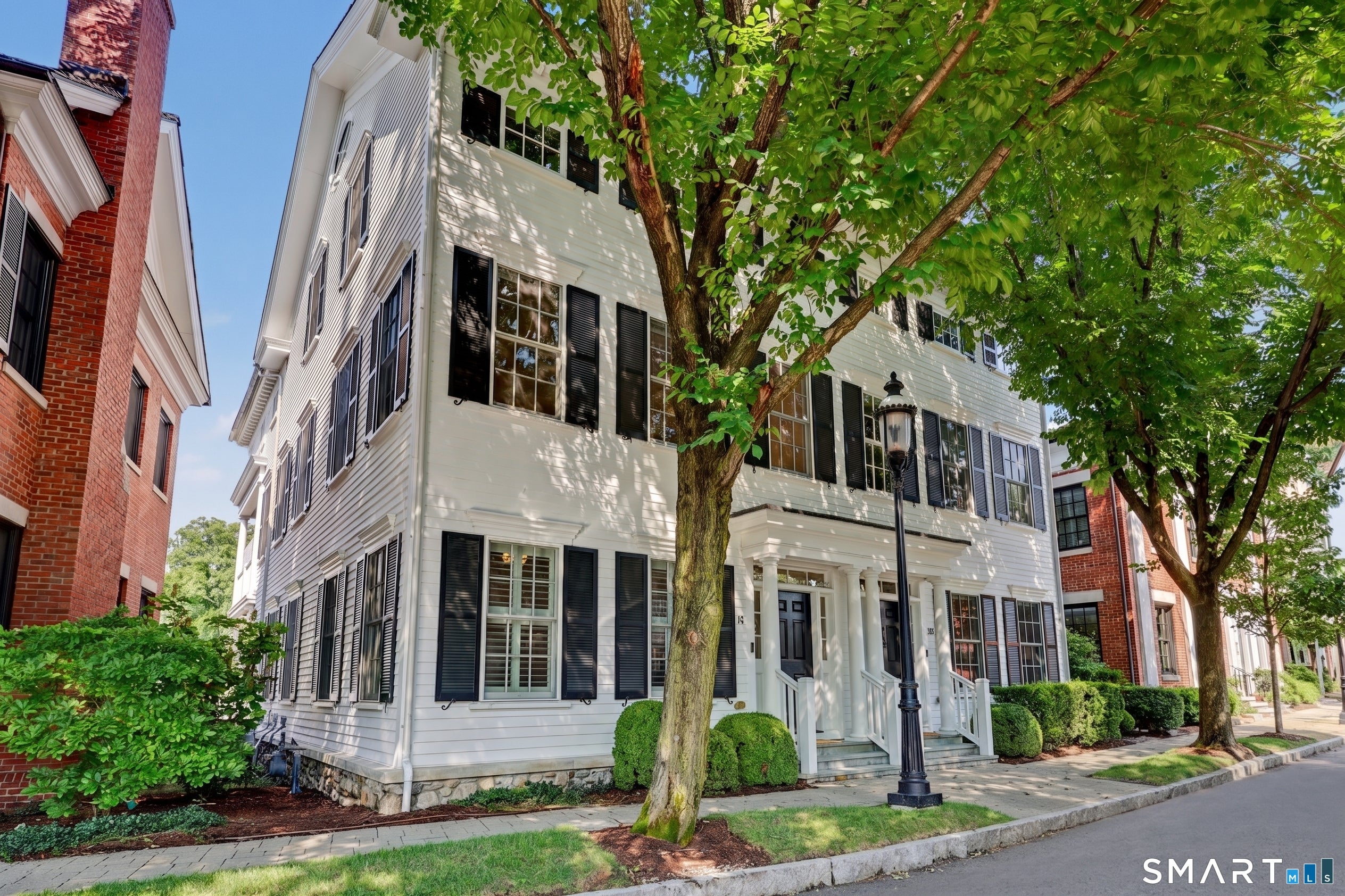16 Elmwood Drive 16 — photo