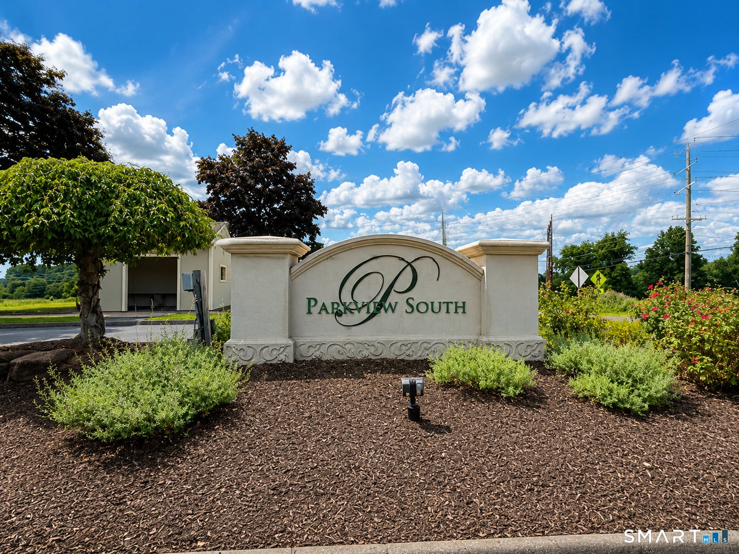 501 Summer Hill Drive 501 — photo