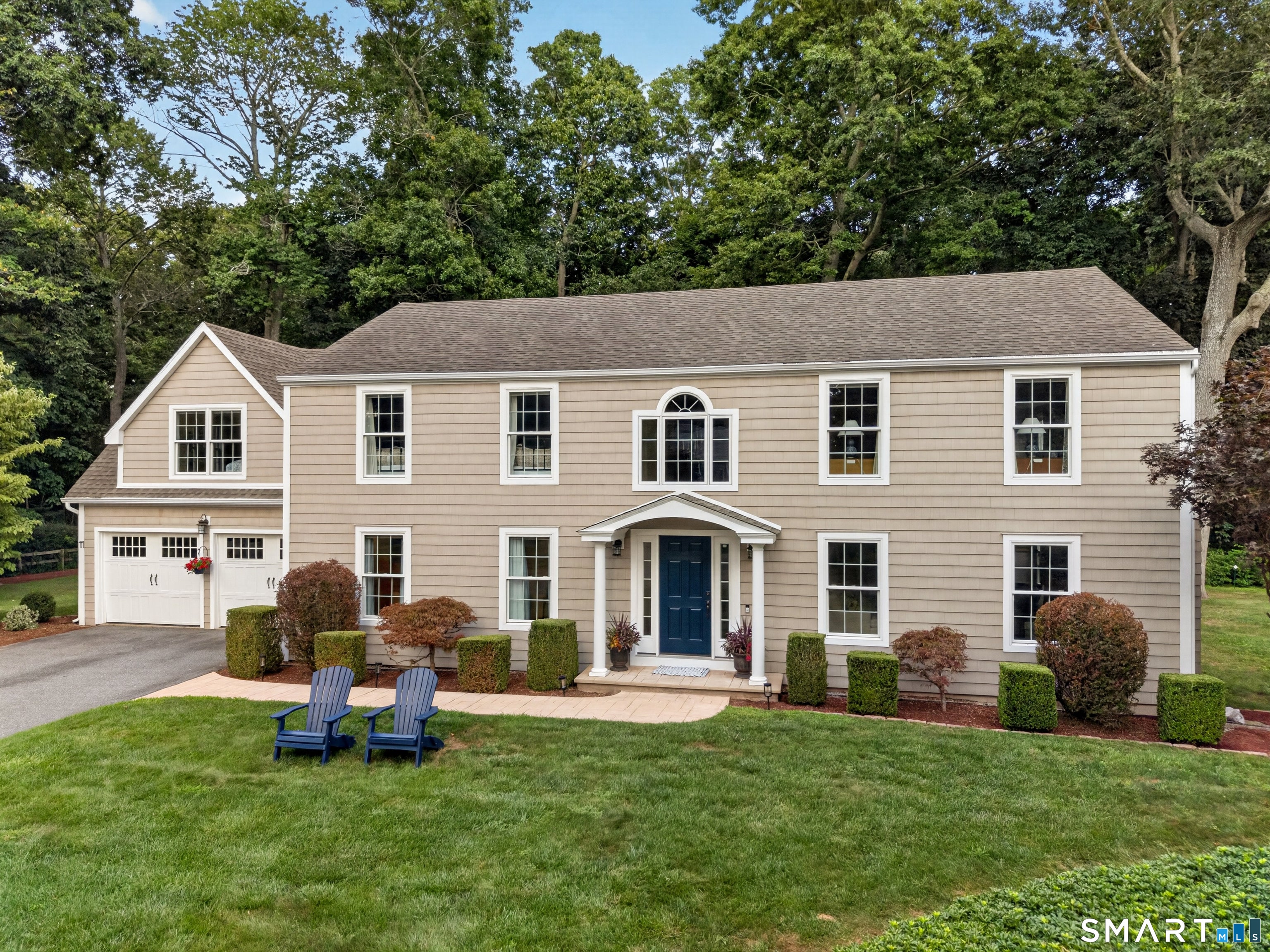 11 Fencove Court — photo