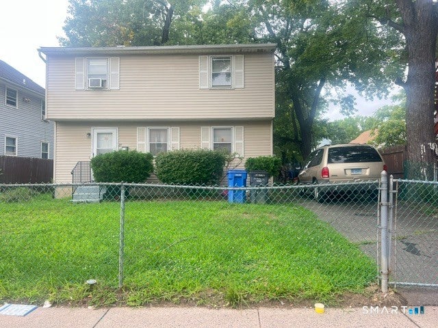 27 Center Street — photo