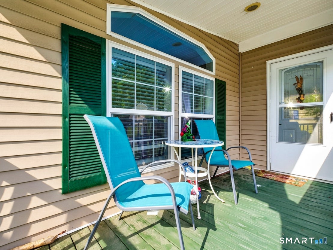 4 Cliff Road, Ledyard, CT 06339 — photo 2