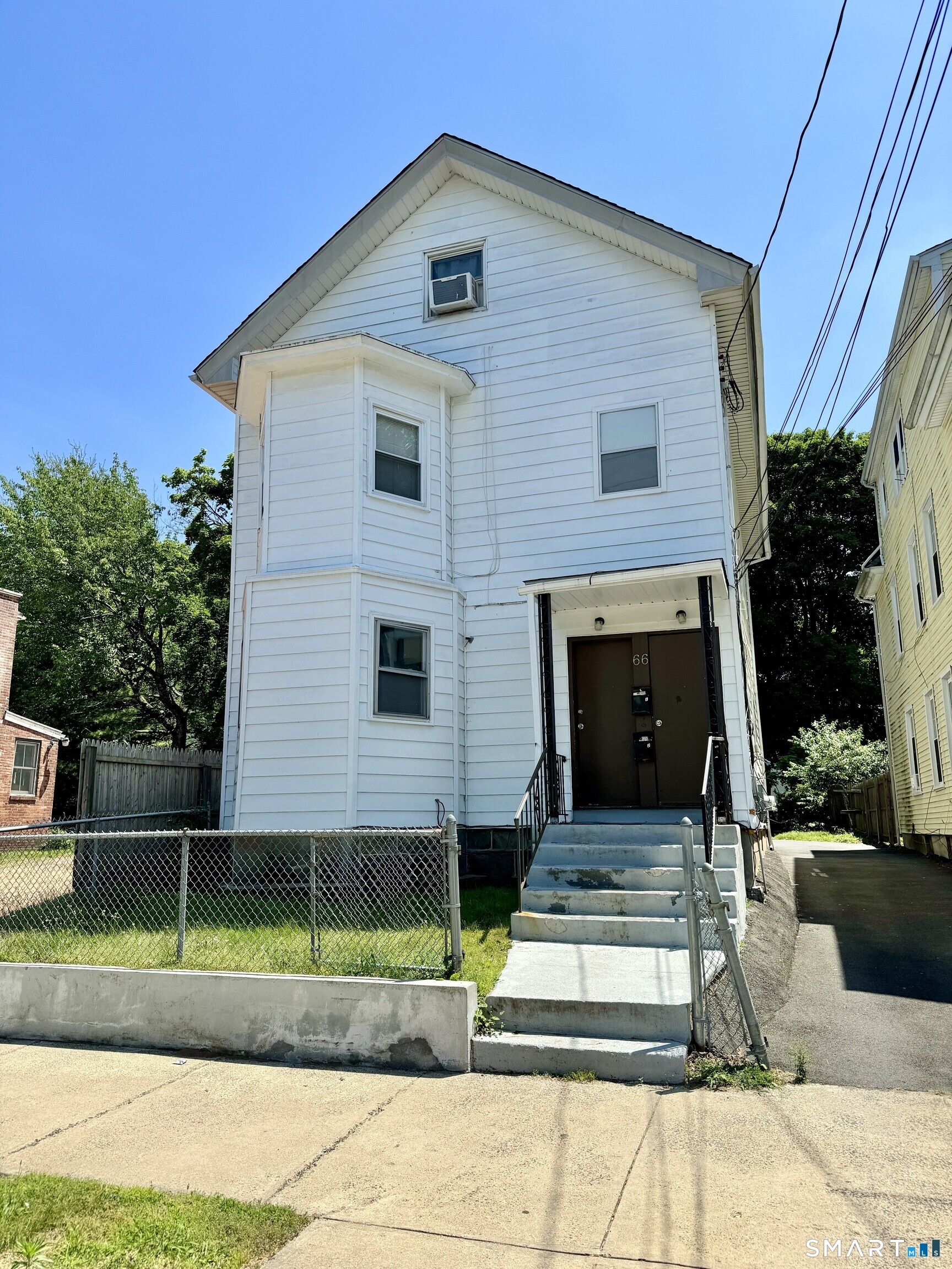 66 Henry Street — photo