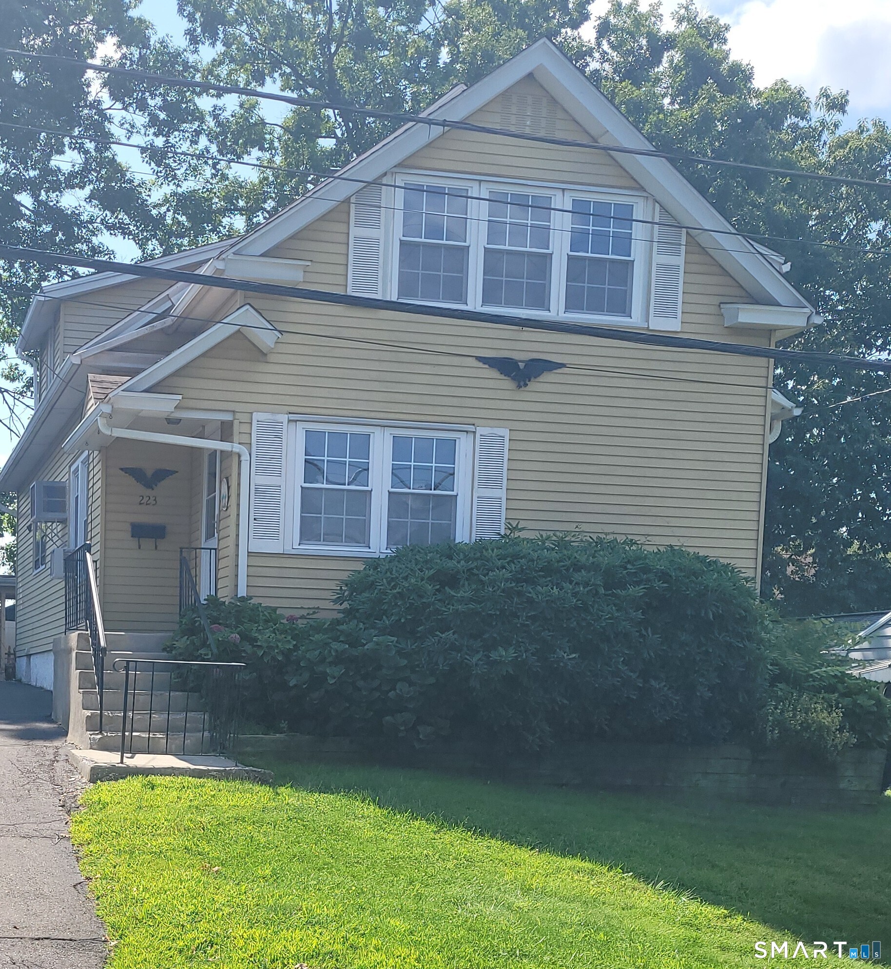 223 Fairfield Avenue — photo