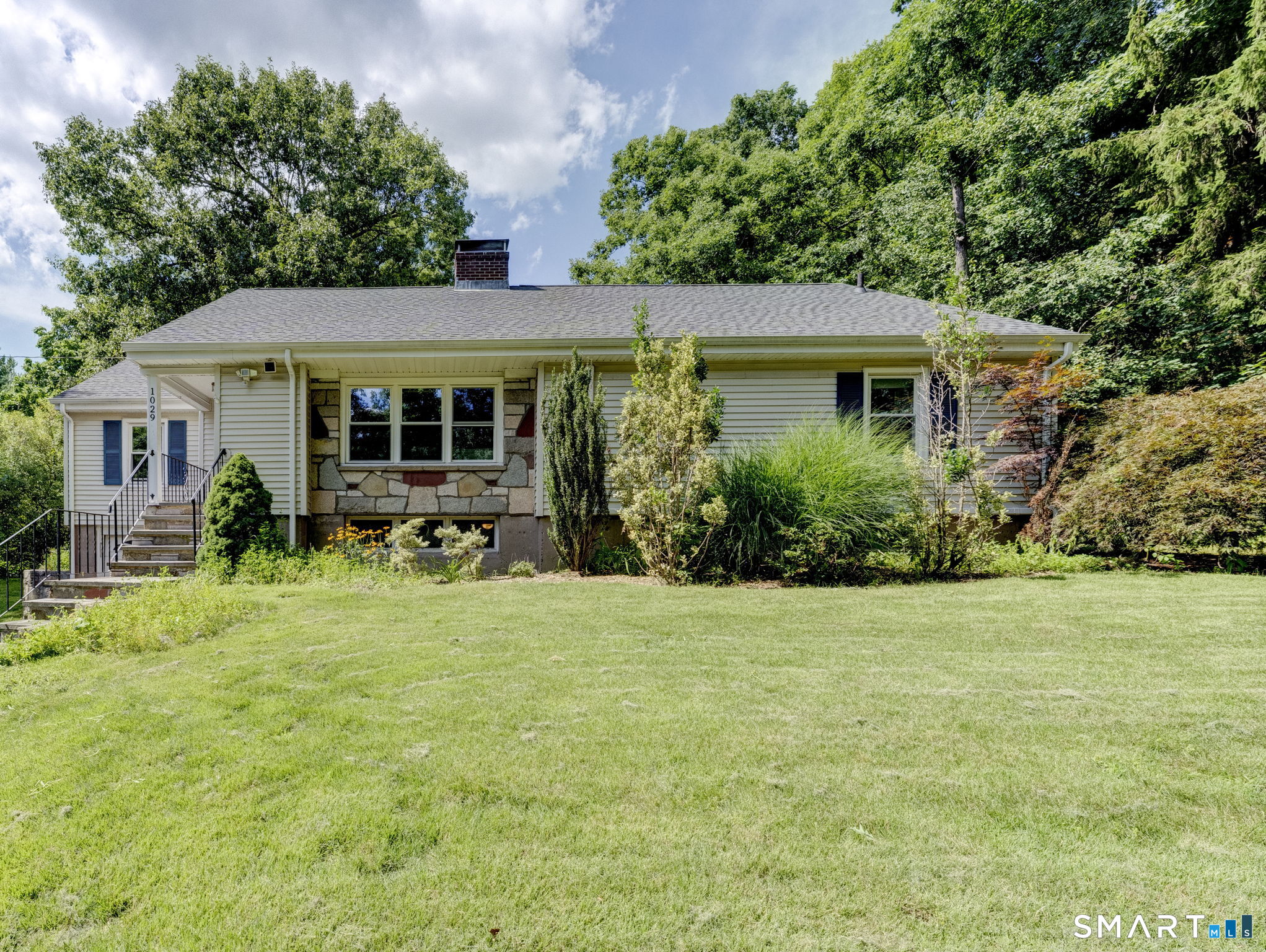1029 Hopewell Road — photo