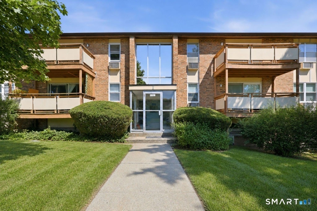 45 Jefferson Road 1-3 — photo