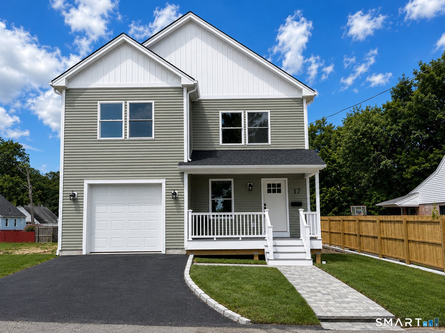 17 Dracut Avenue — photo