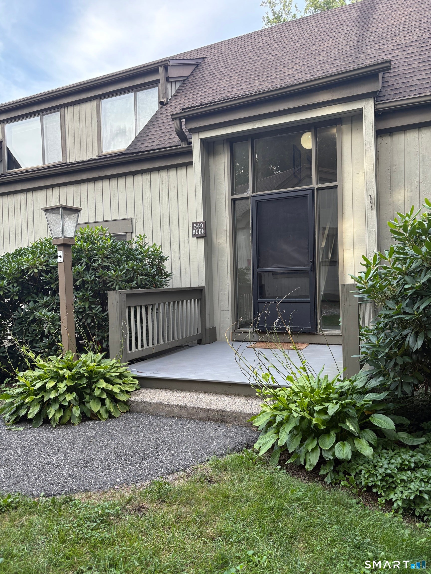 549 Heritage Village D — photo